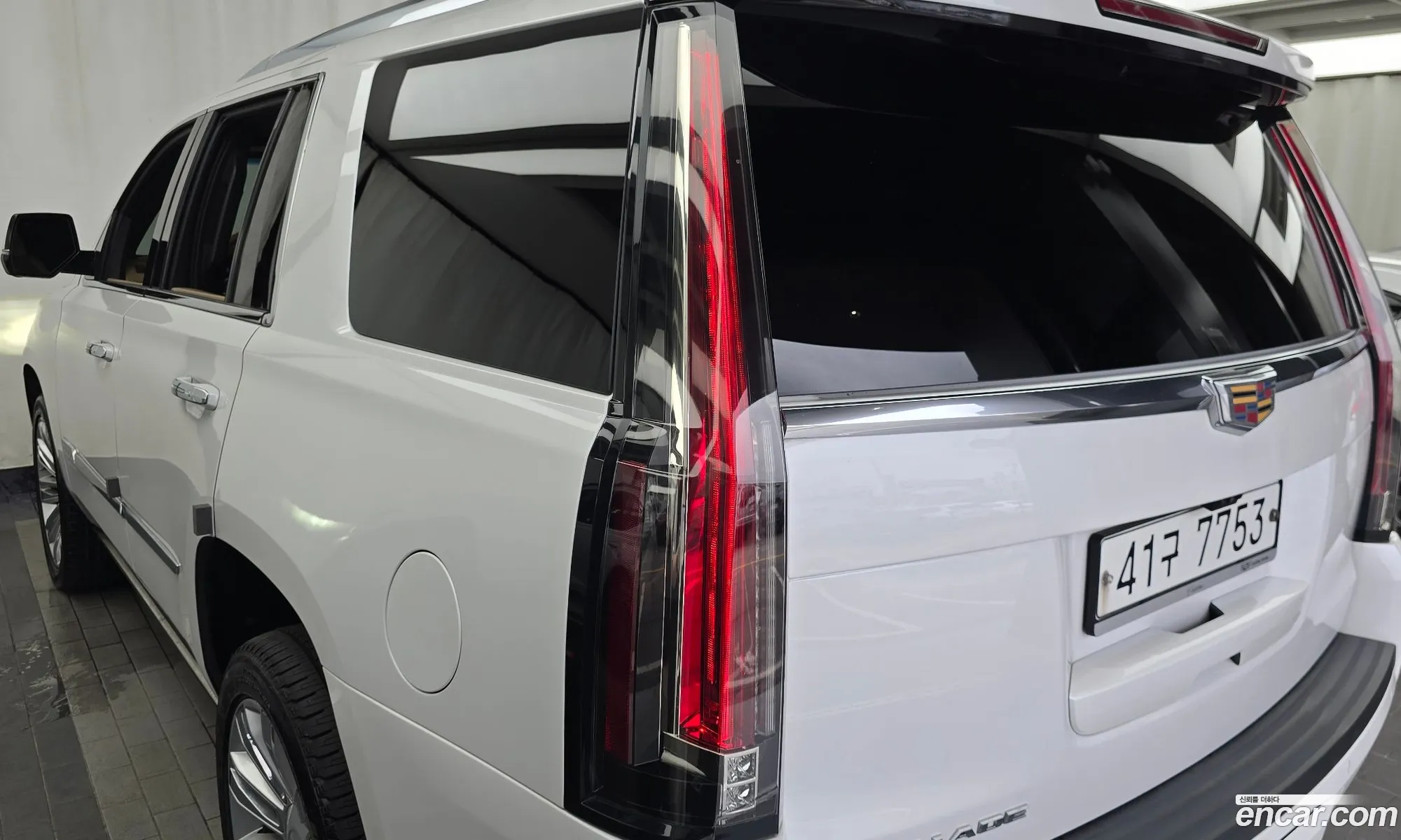 Cadillac Escalade 2019 — 26