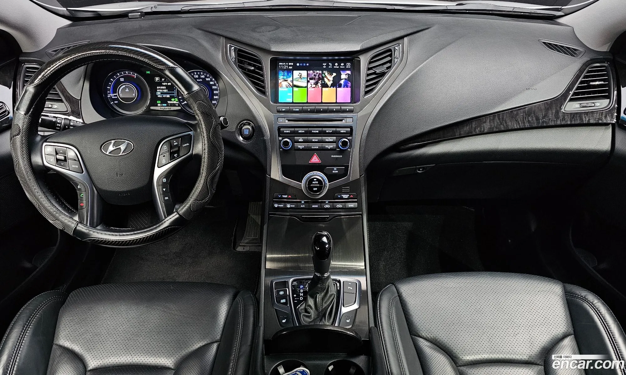 Hyundai Grandeur HG Hybrid