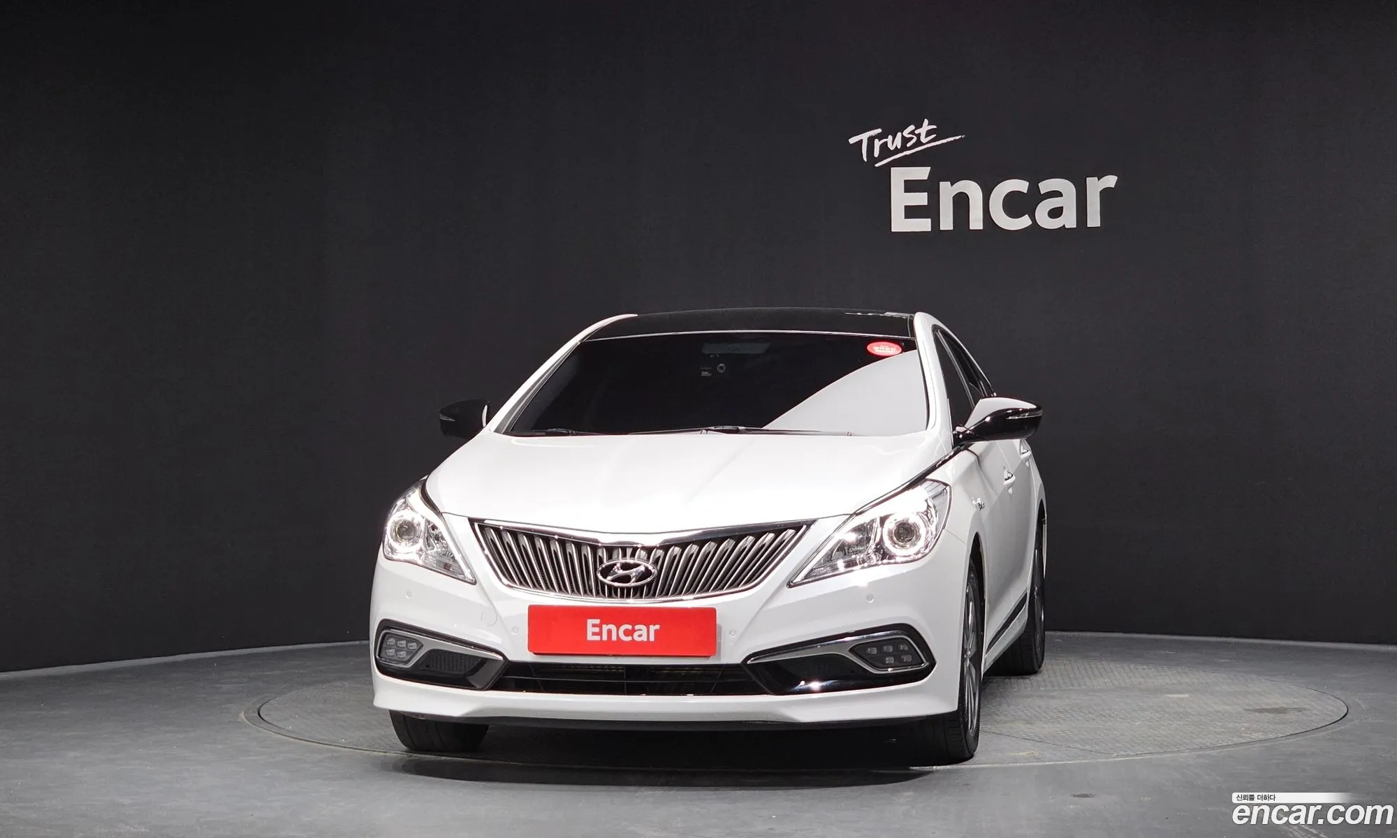 Hyundai Grandeur HG Hybrid