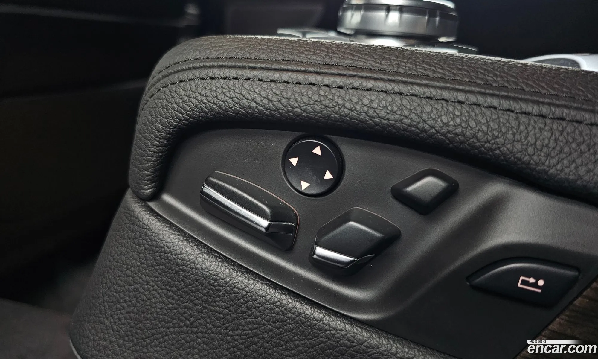 BMW 7 Series 2013 WBAYF8100ED184996 — 38