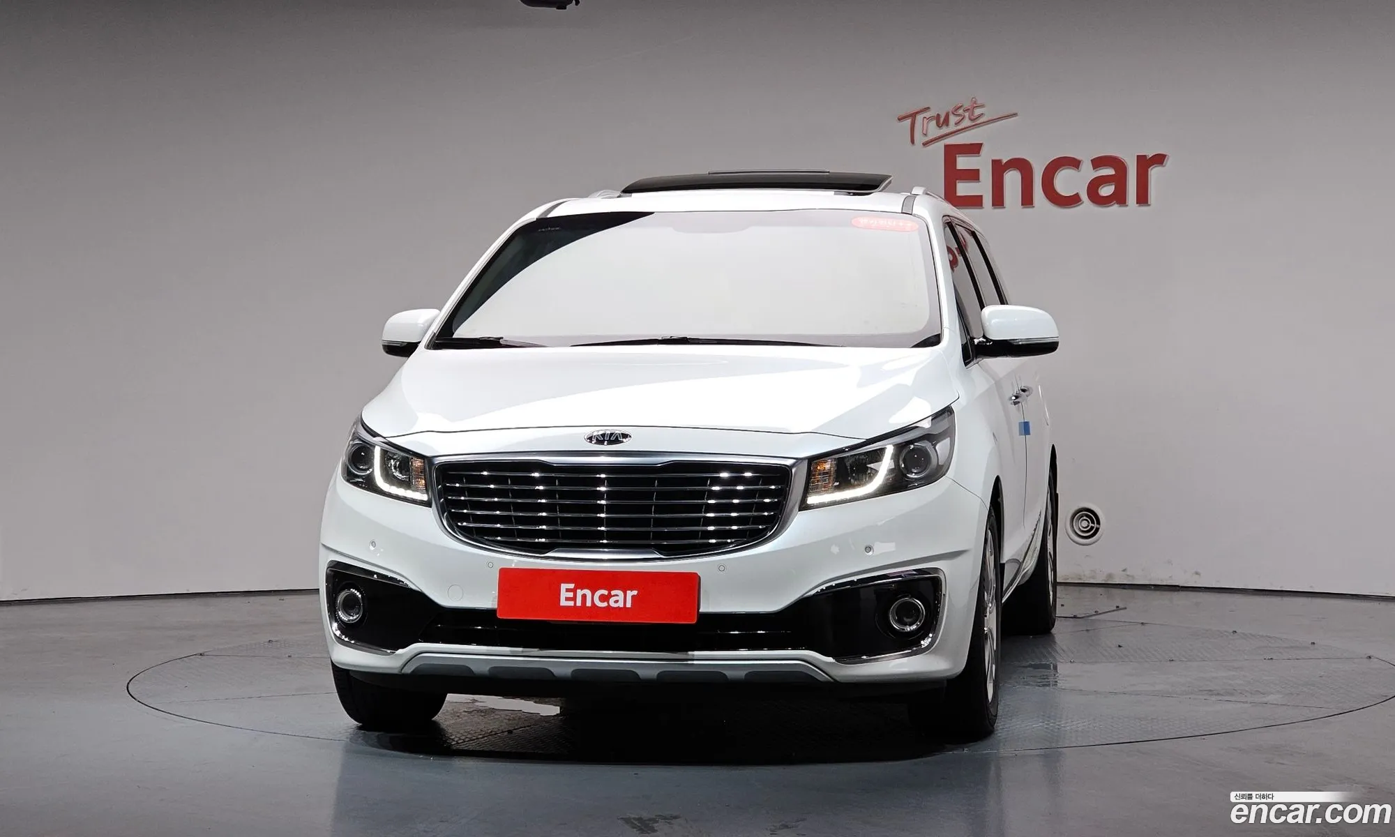 Kia Carnival 2017 KNAMB81ABHS340646 — 3