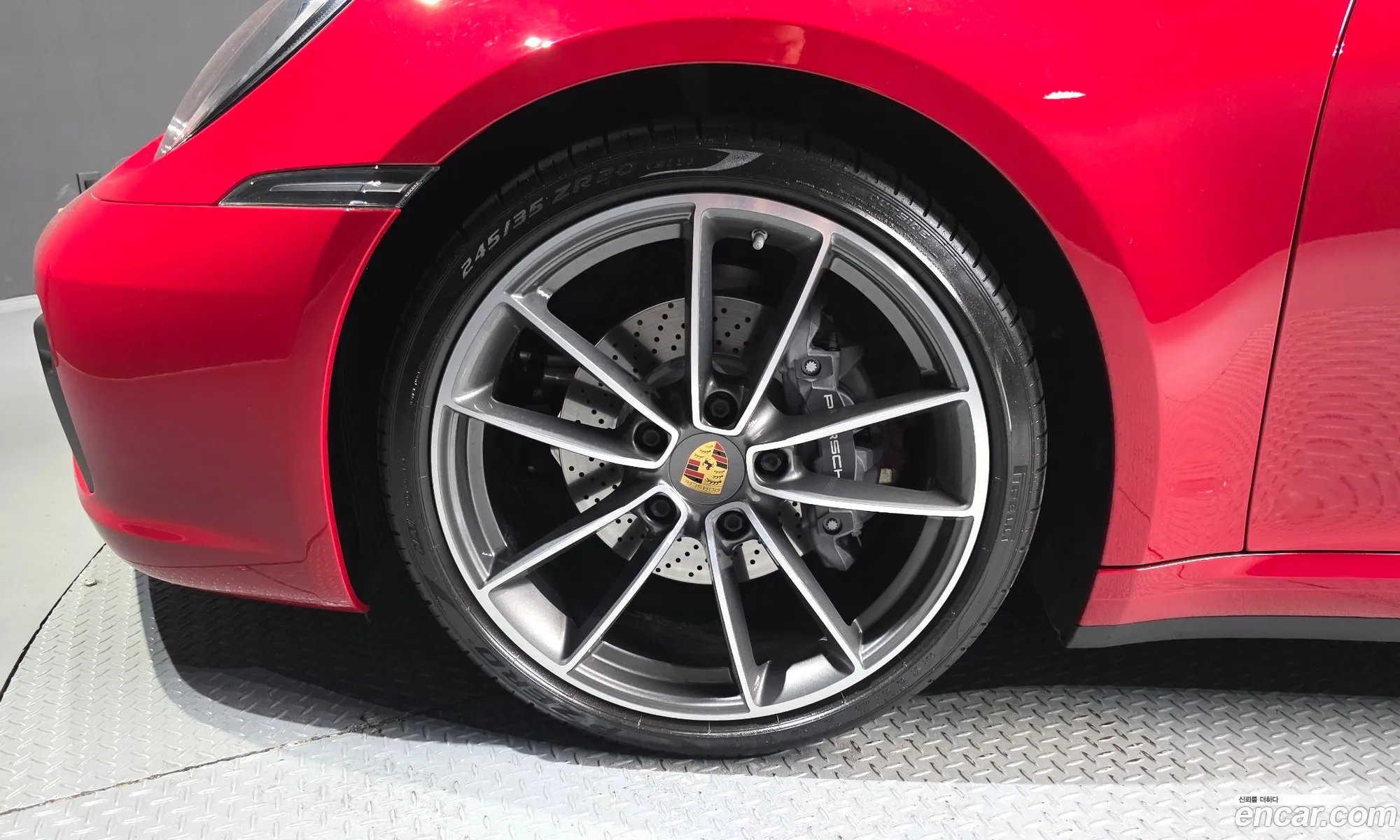 Porsche 911 2020 WP0CA2998LS251185 — 14