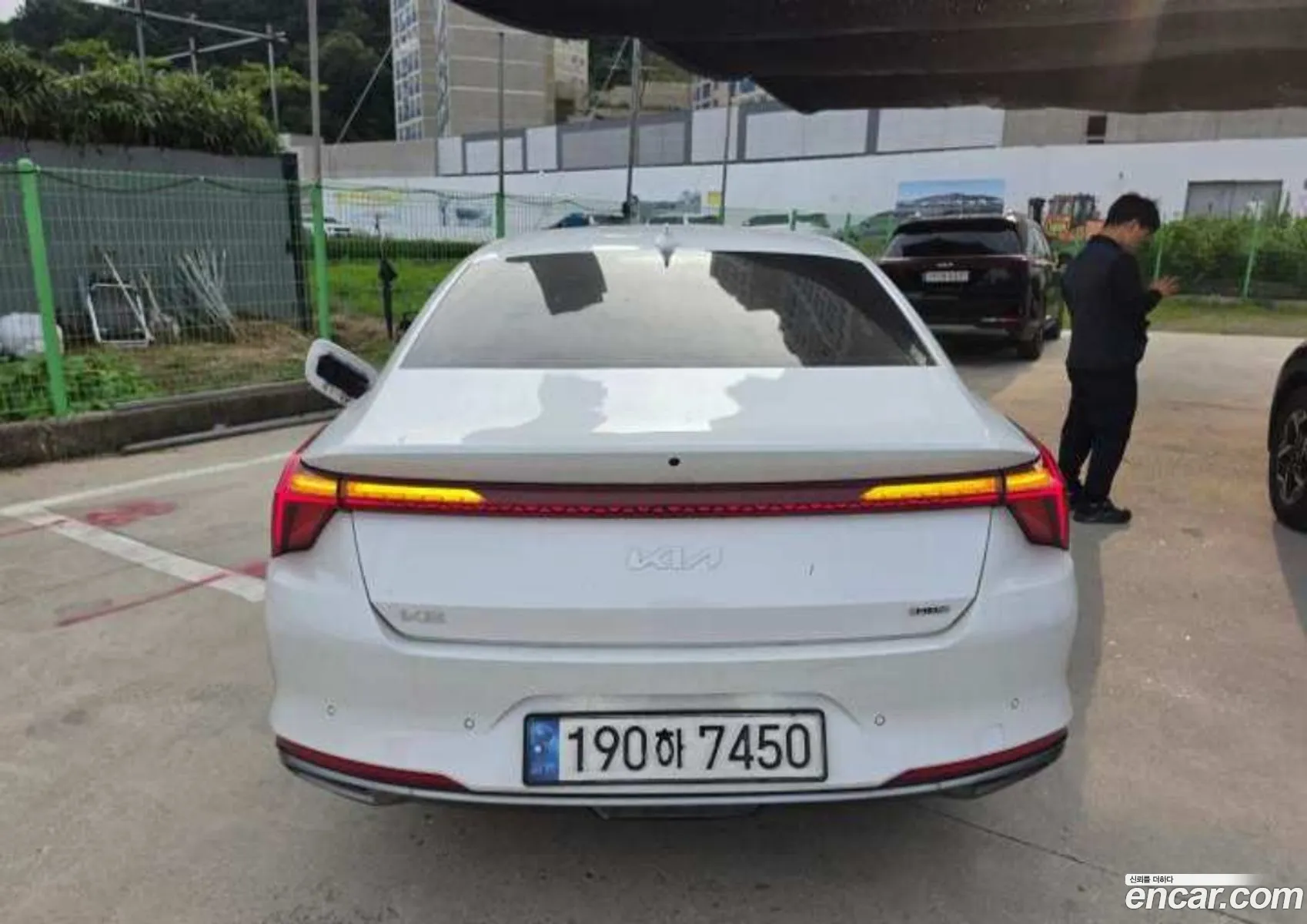 Kia K8 Hybrid 2023 — 6
