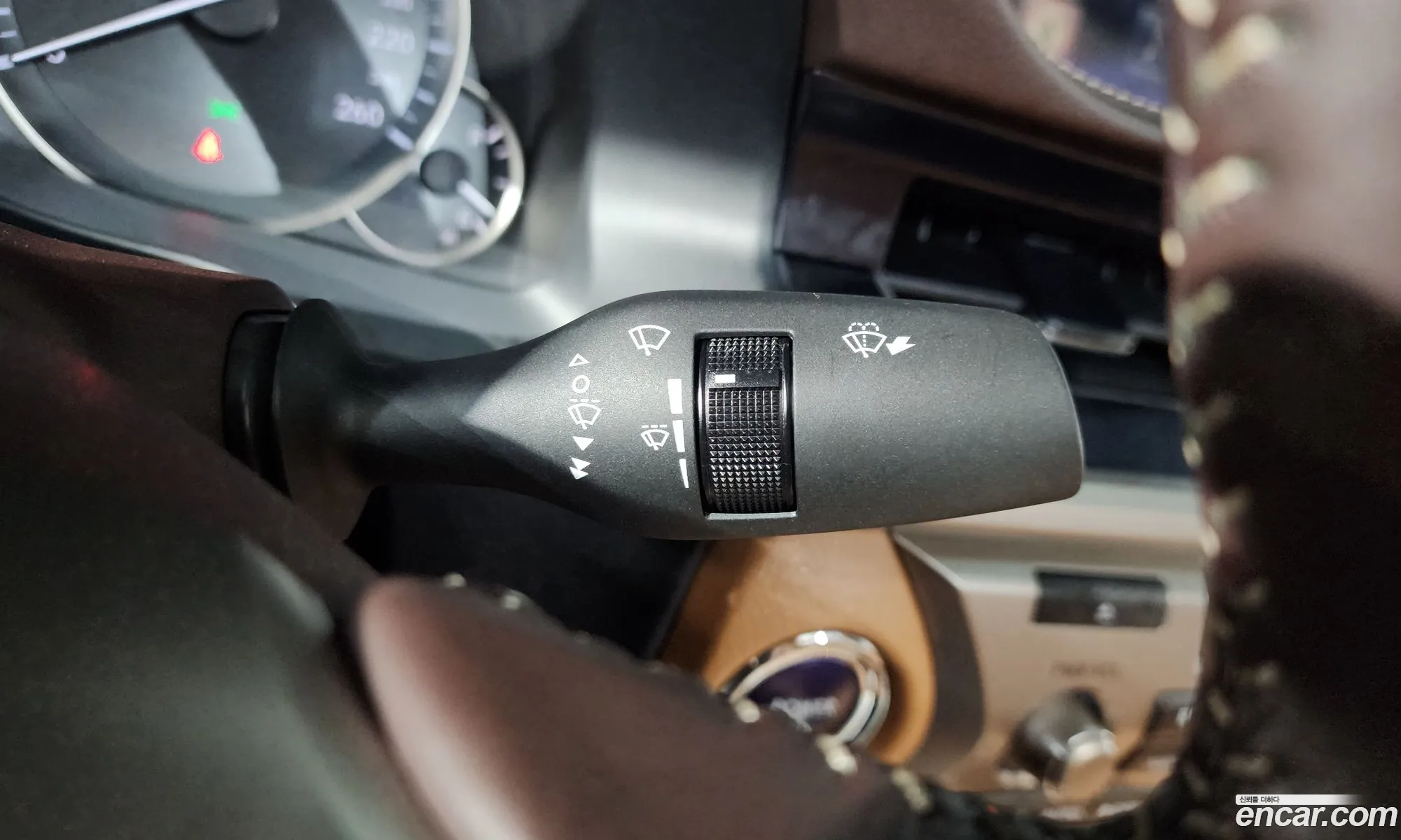 Lexus ES300h 2016 — 9