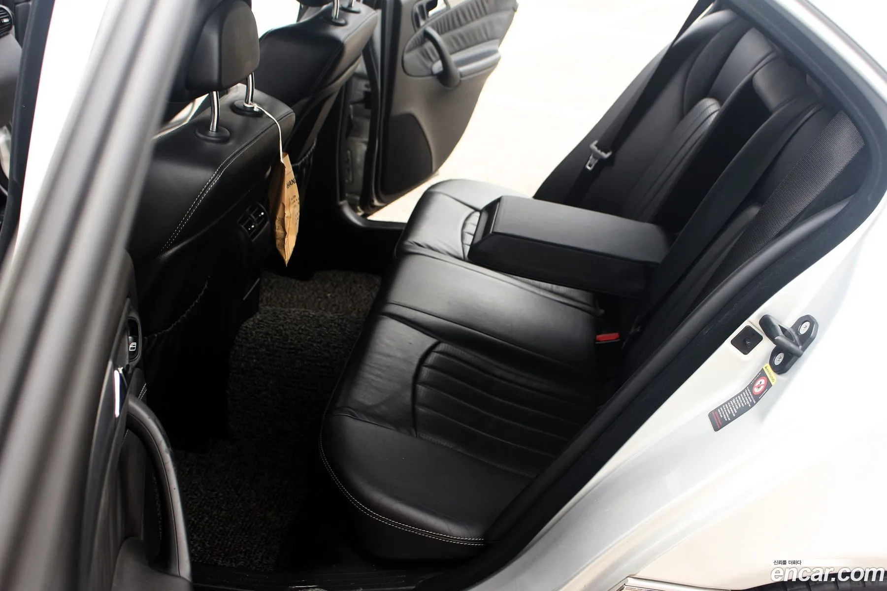 Mercedes-Benz C-Class 2005 — 2
