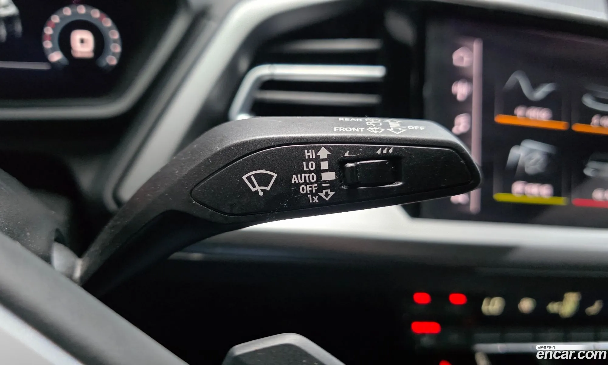 Audi Q4 e-tron 2022 WAUZZZFZ9NP044243 — 21