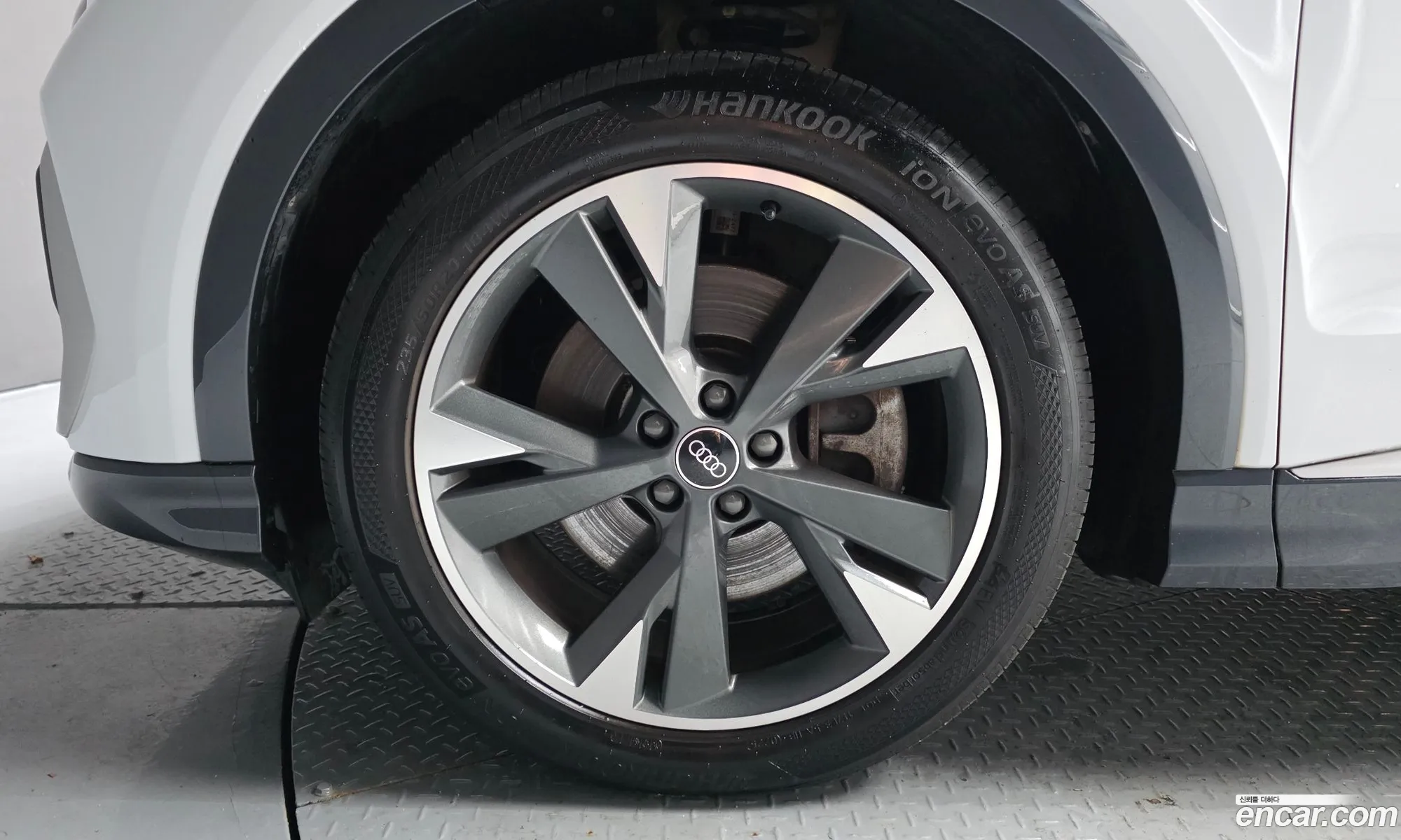 Audi Q4 e-tron 2022 WAUZZZFZ9NP044243 — 31