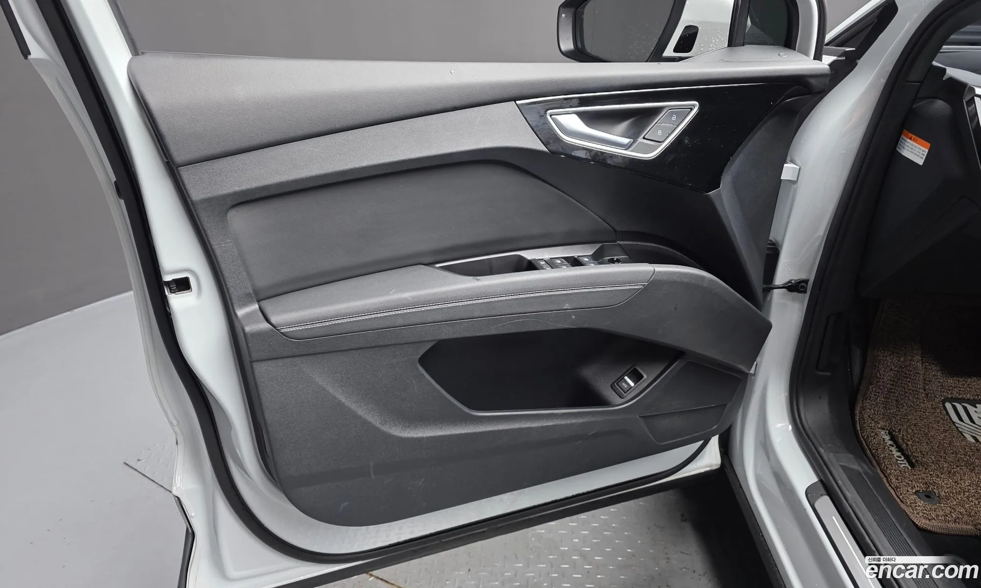 Audi Q4 e-tron 2022 WAUZZZFZ9NP044243 — 23