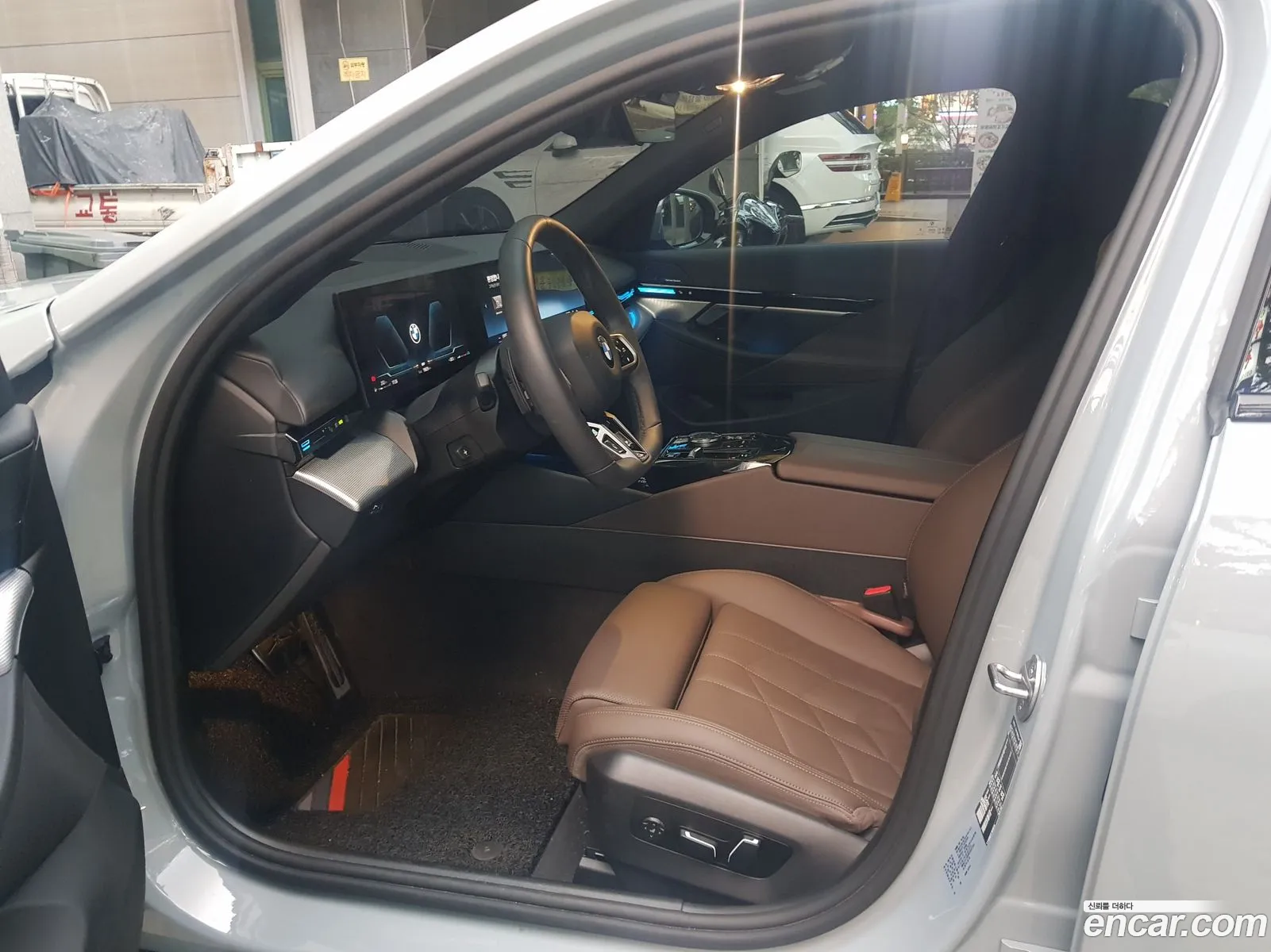 BMW 5 Series 2024 — 6