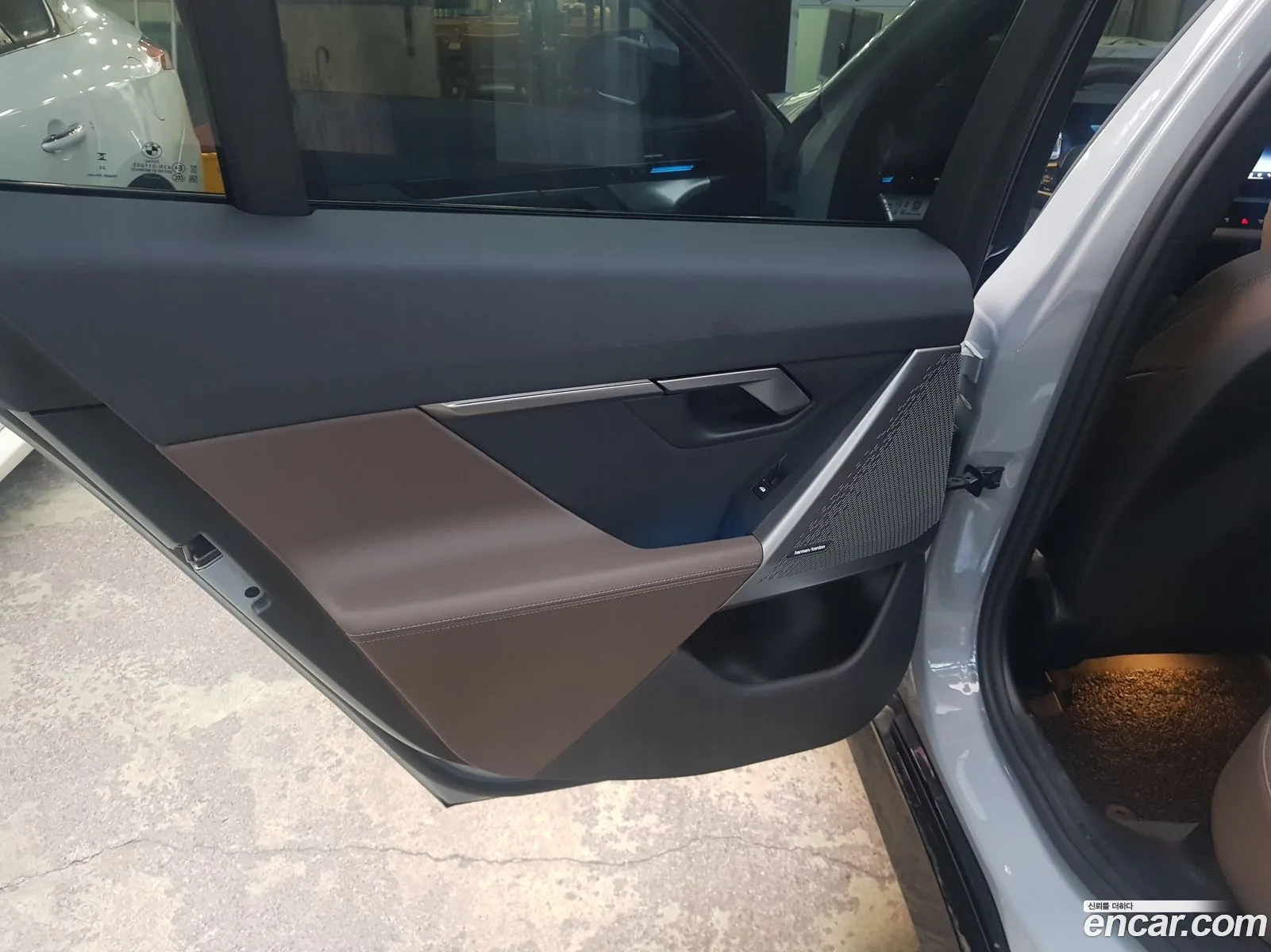 BMW 5 Series 2024 — 8