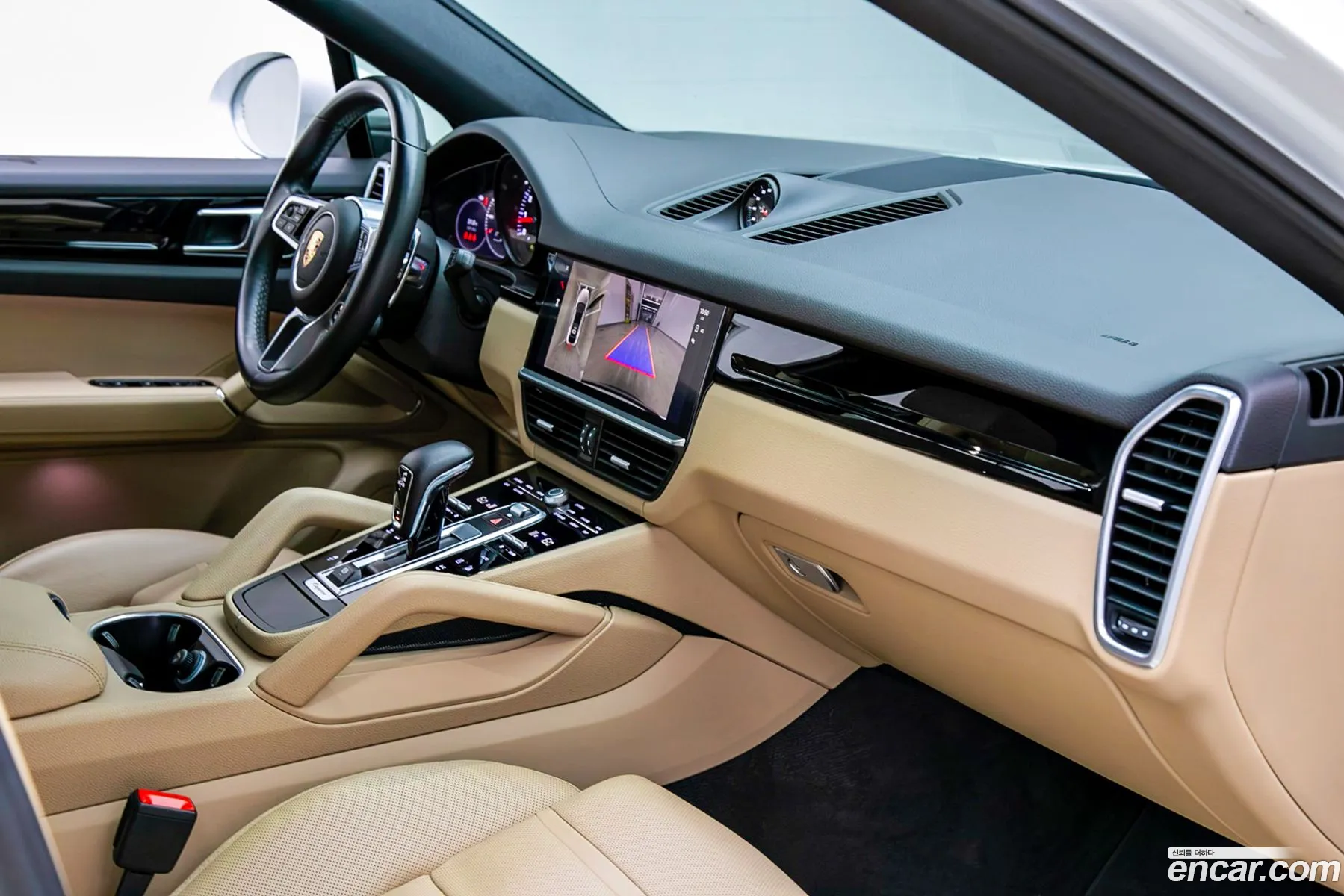 Porsche Cayenne 2023 — 19