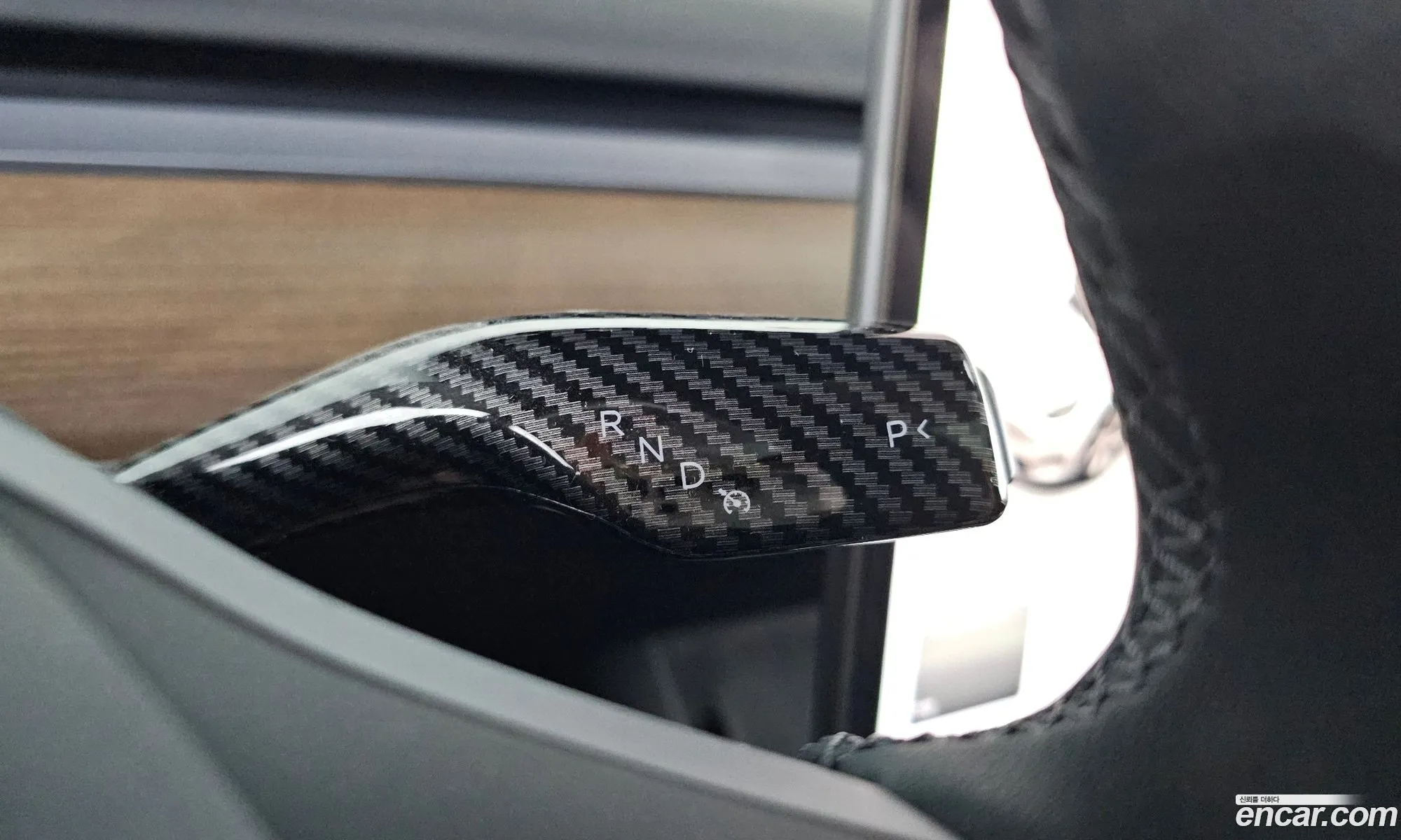 Tesla Model Y 2023 LRWYGCFS5RC191271 — 27
