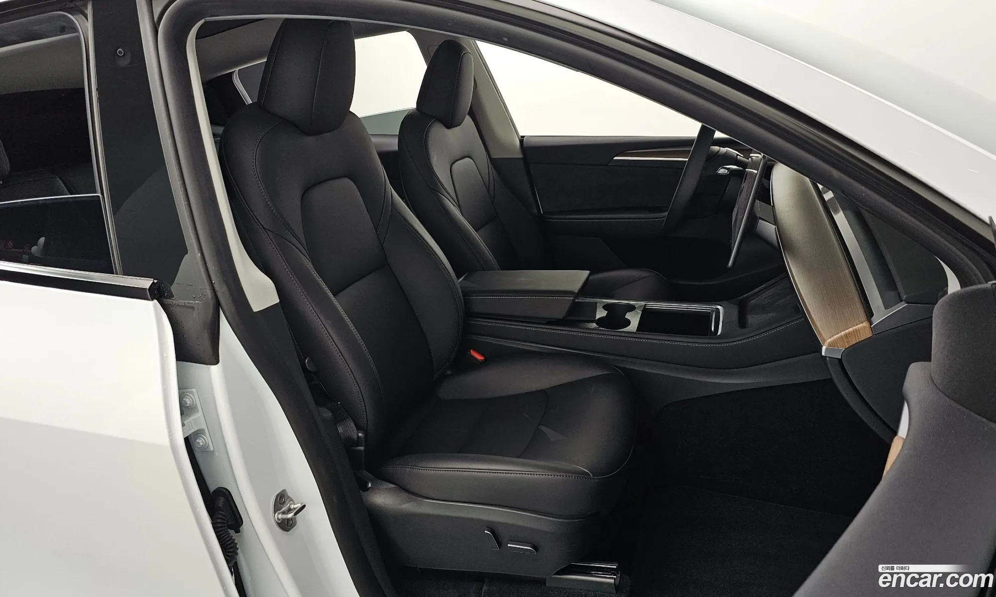 Tesla Model Y 2023 LRWYGCFS5RC191271 — 15