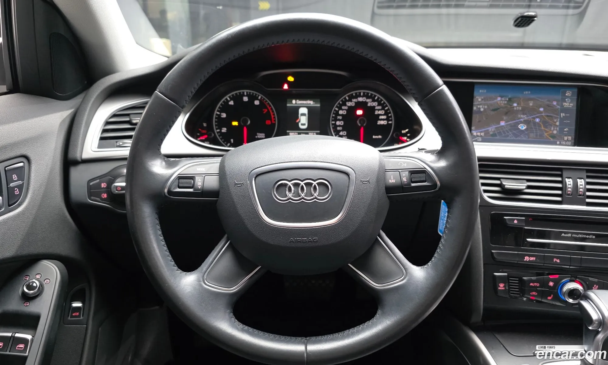 Audi A4 2012 — 2