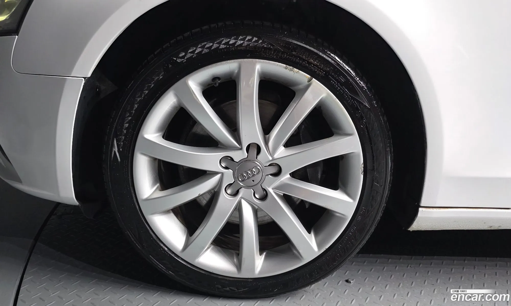 Audi A4 2012 — 12