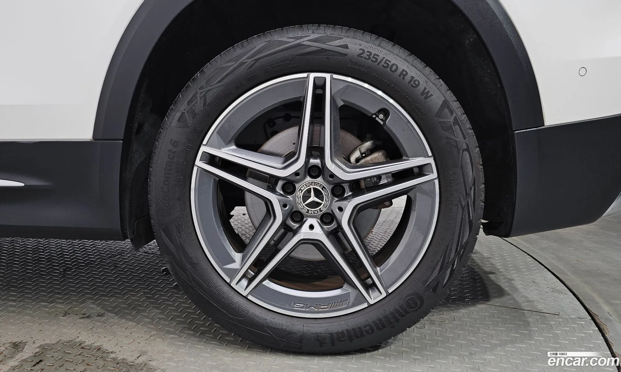 Mercedes-Benz GLB-Class X247 2023 — 13