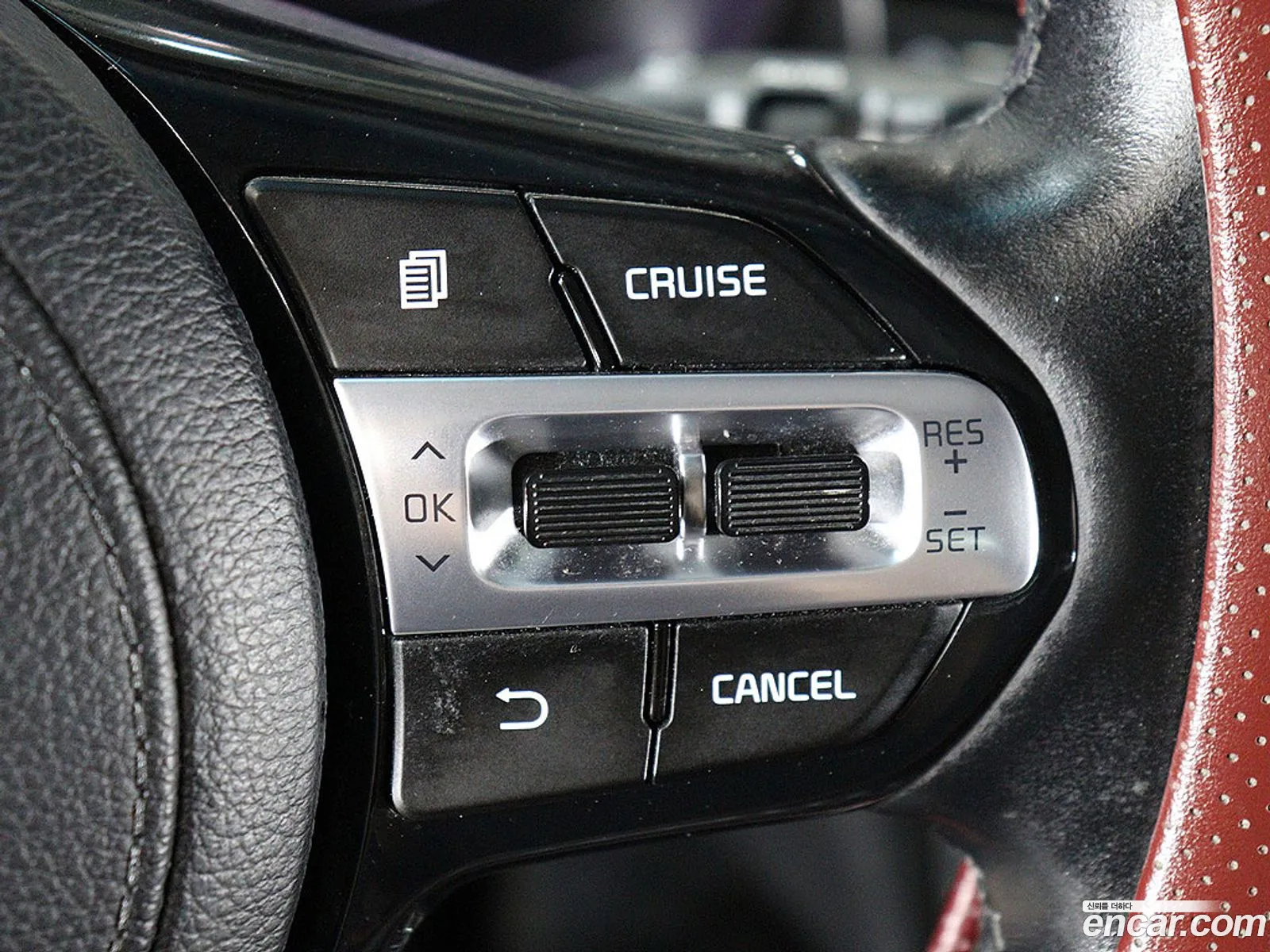 Kia K7 2019 — 12