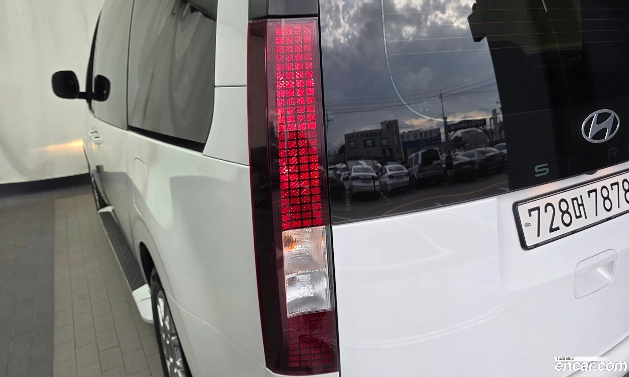 Hyundai Staria 2024 — 3