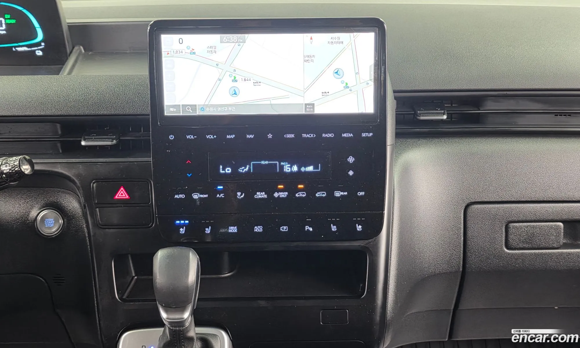 Hyundai Staria 2024 — 19