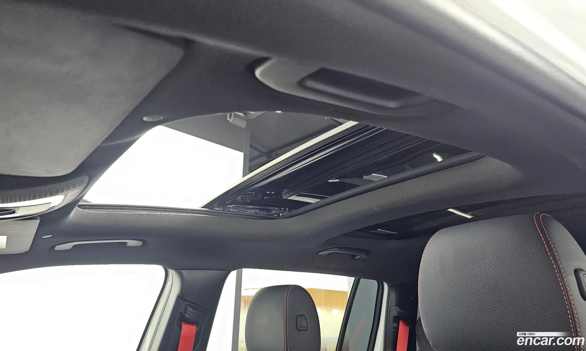 Mercedes-Benz GLB-Class X247 2024 — 15