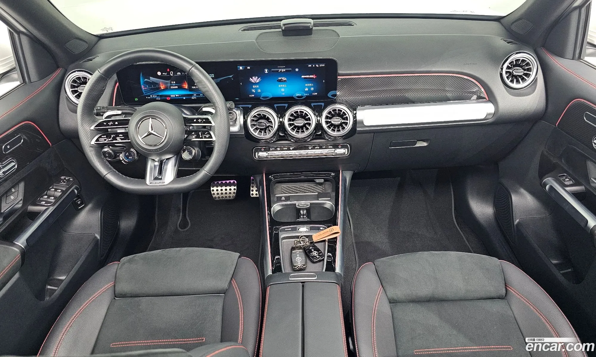 Mercedes-Benz GLB-Class X247 2024 — 32