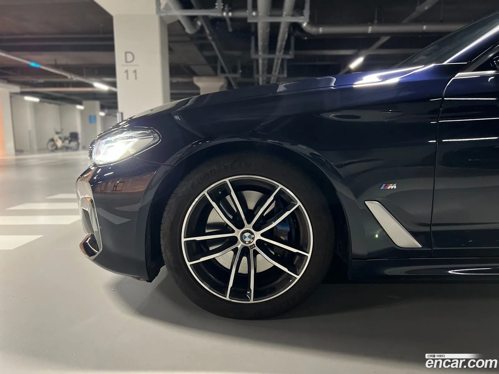 BMW 5 Series 2021 — 10