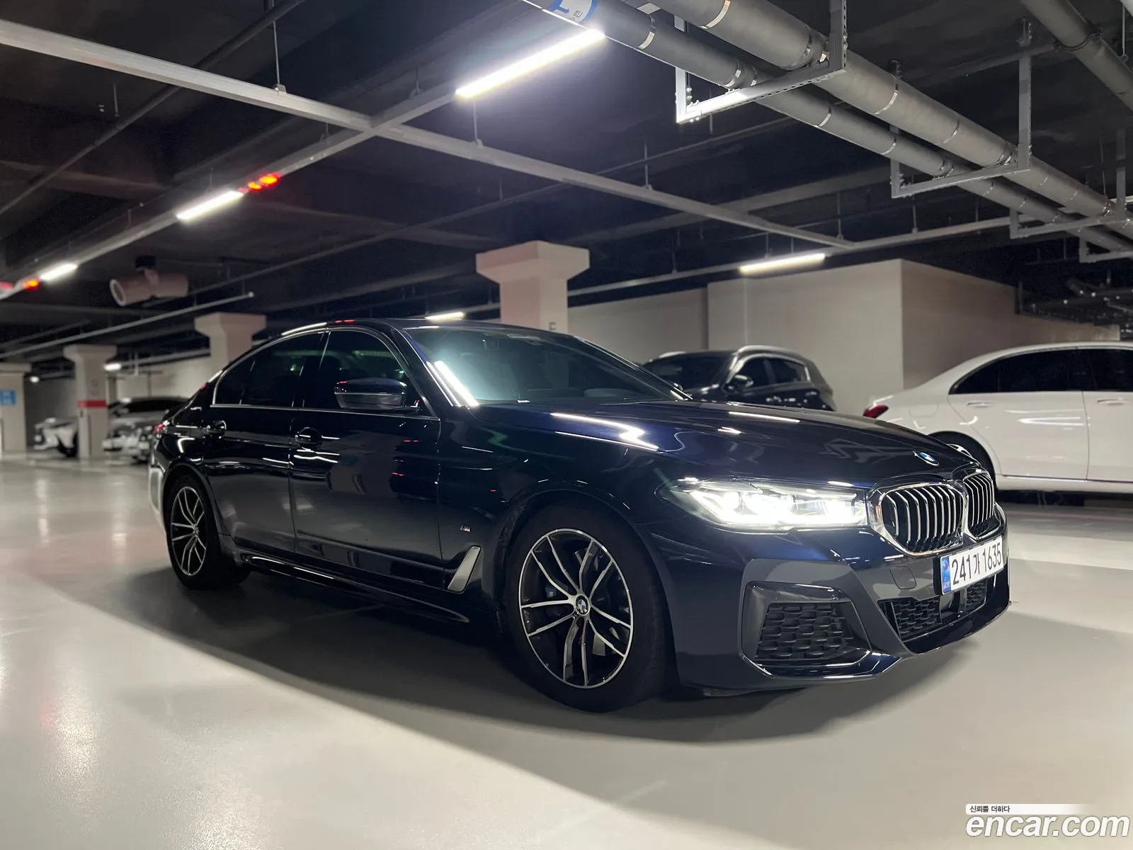 BMW 5 Series 2021 — 11