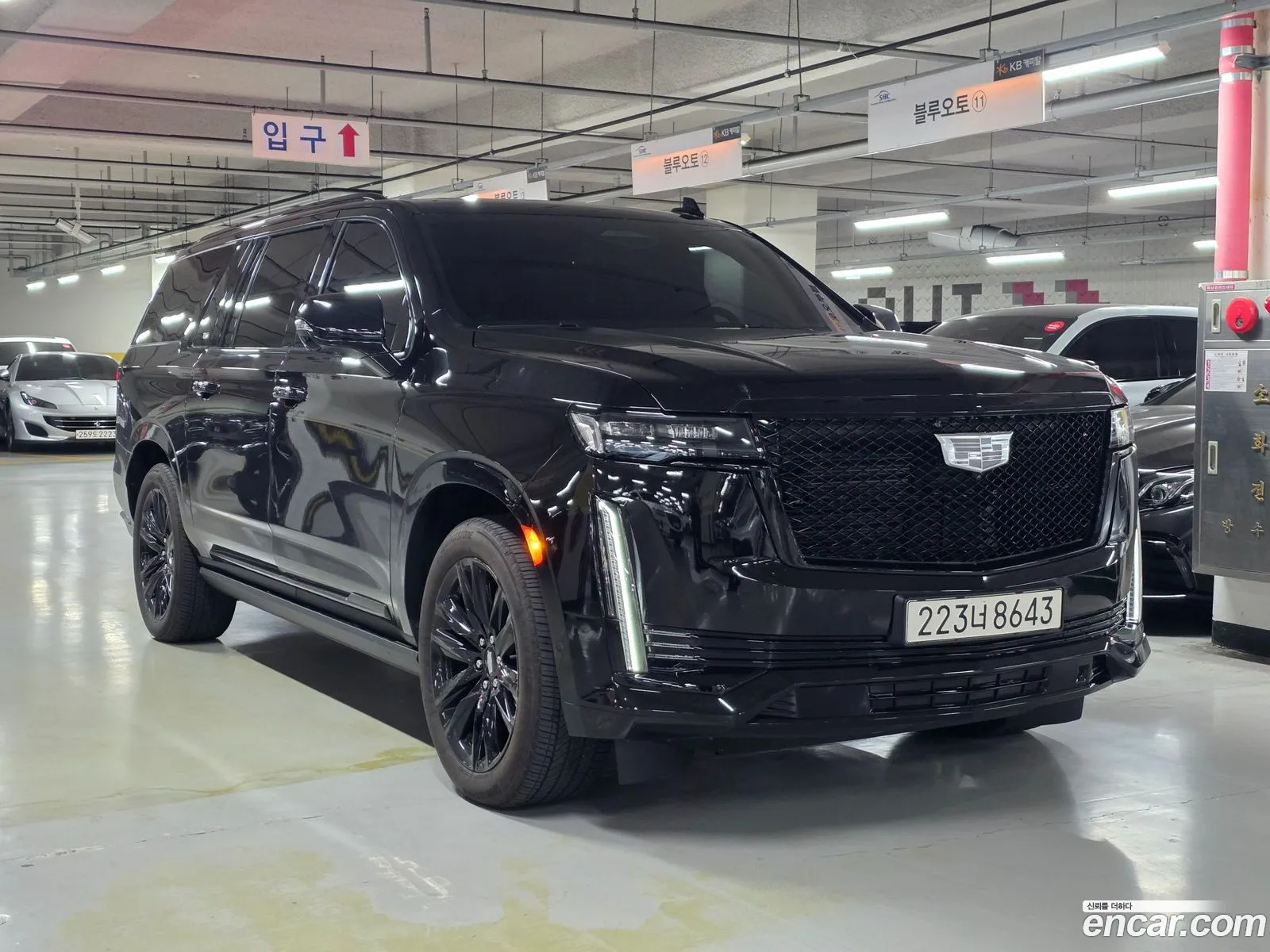 Cadillac Escalade 2024 — 19