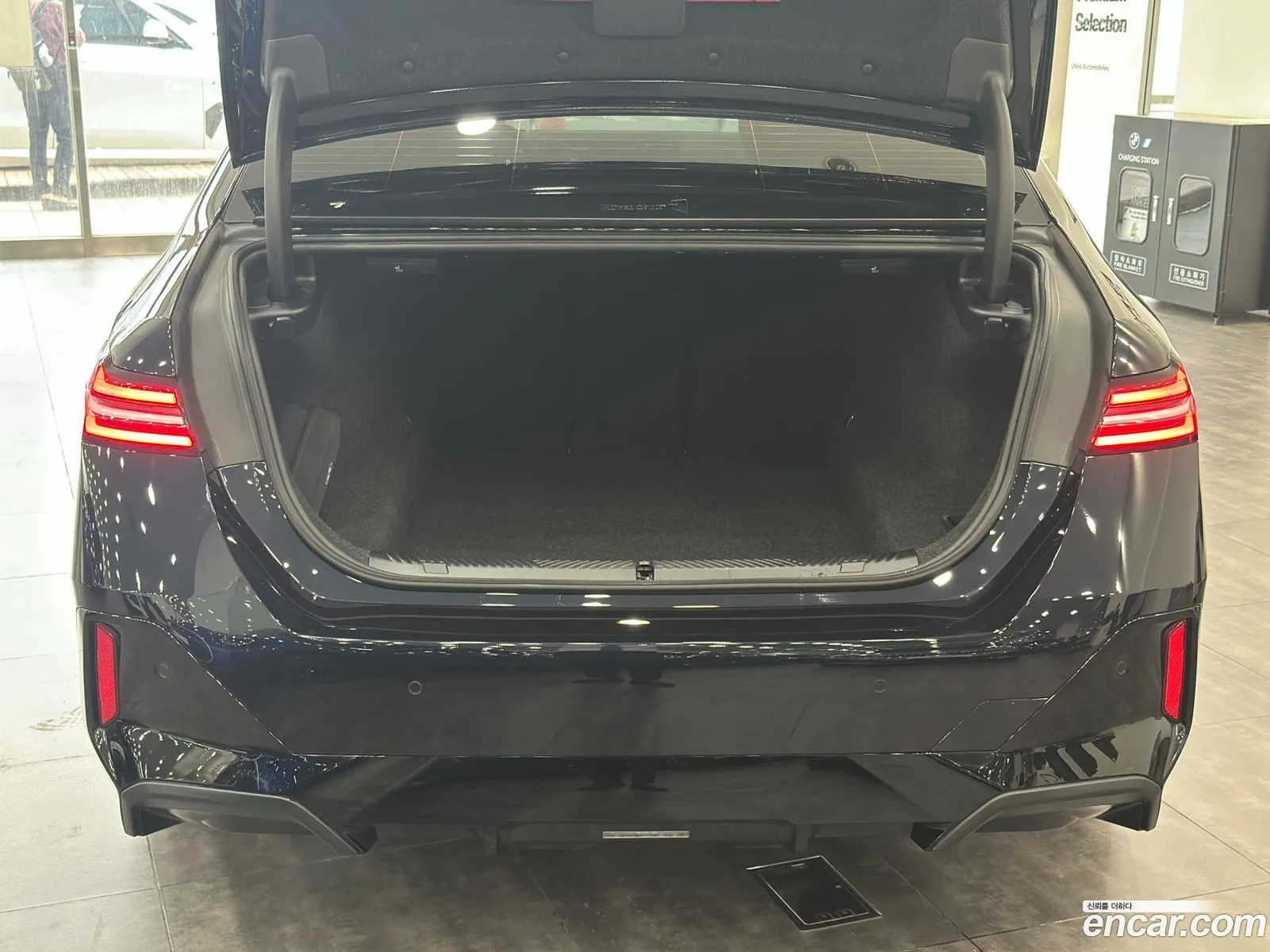 BMW 5 Series 2025 — 10