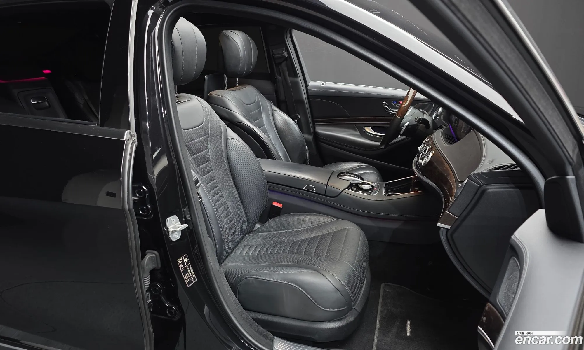 Mercedes-Benz S-Class W222 2017 — 28