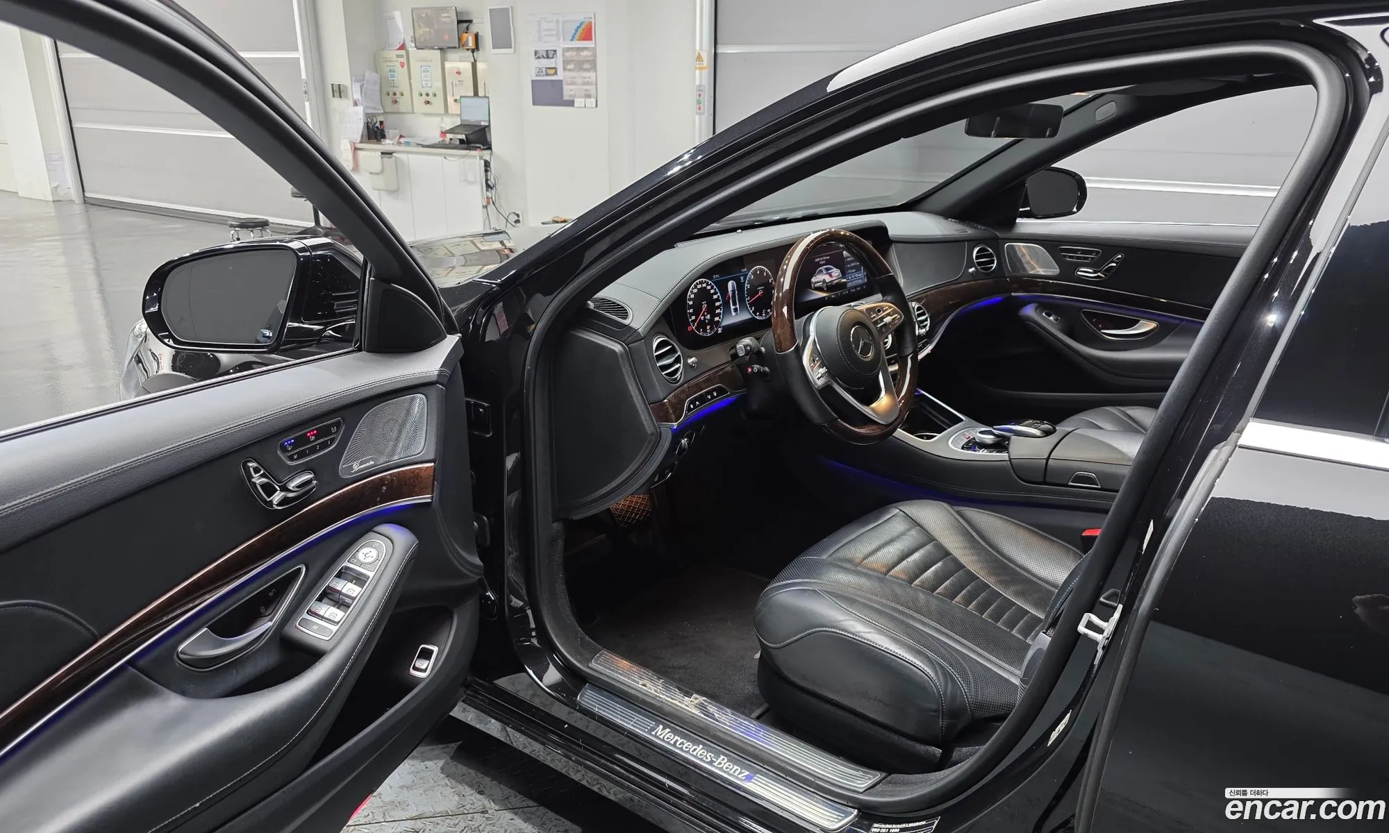 Mercedes-Benz S-Class W222 2017 — 12