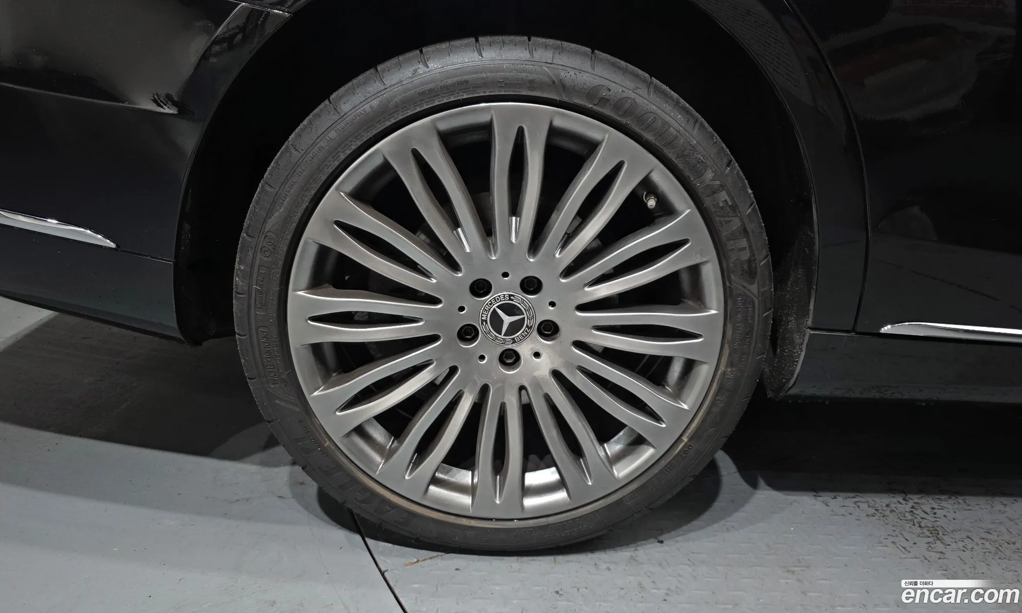 Mercedes-Benz S-Class W222 2017 — 17
