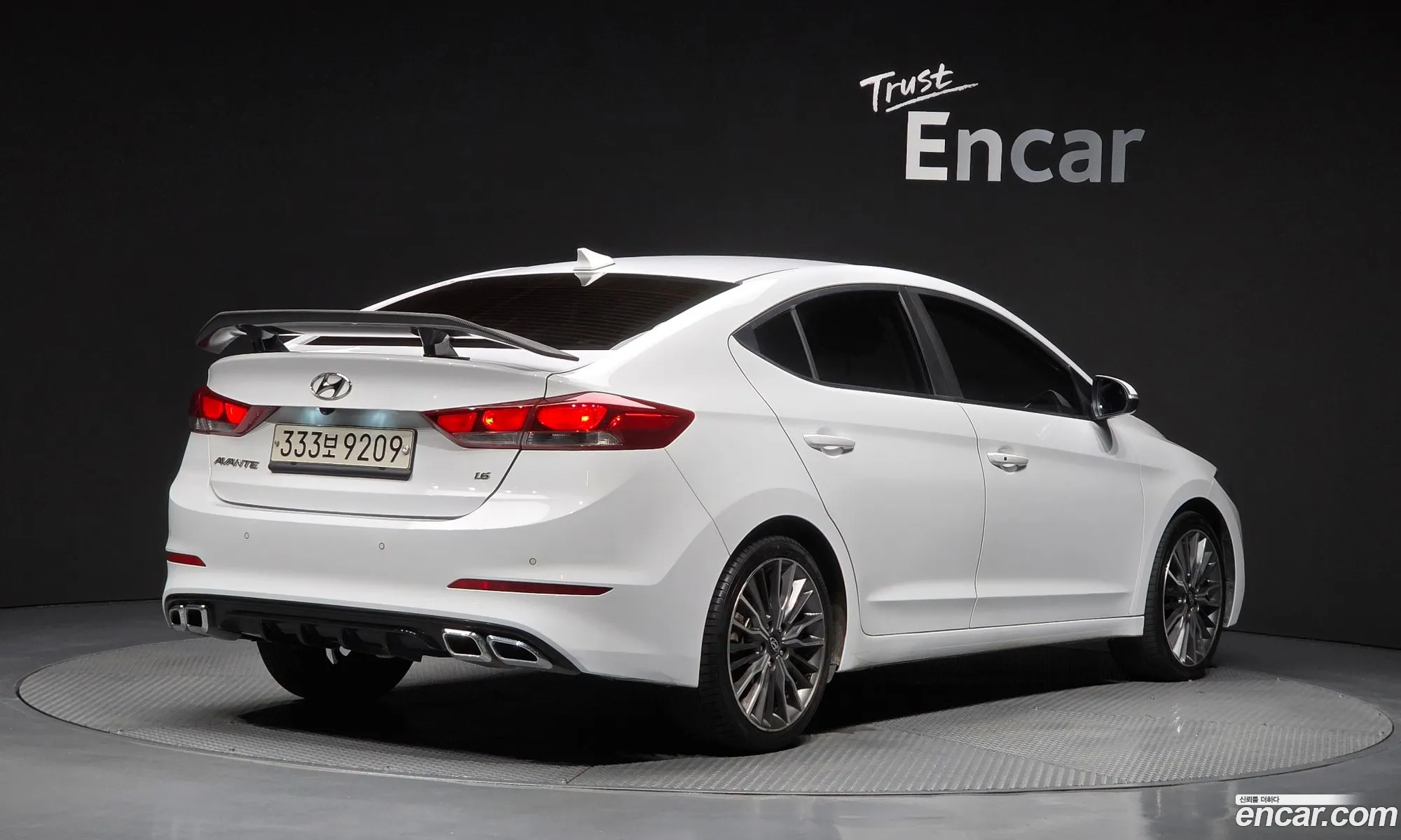 Hyundai Elantra AD 2018 — 25