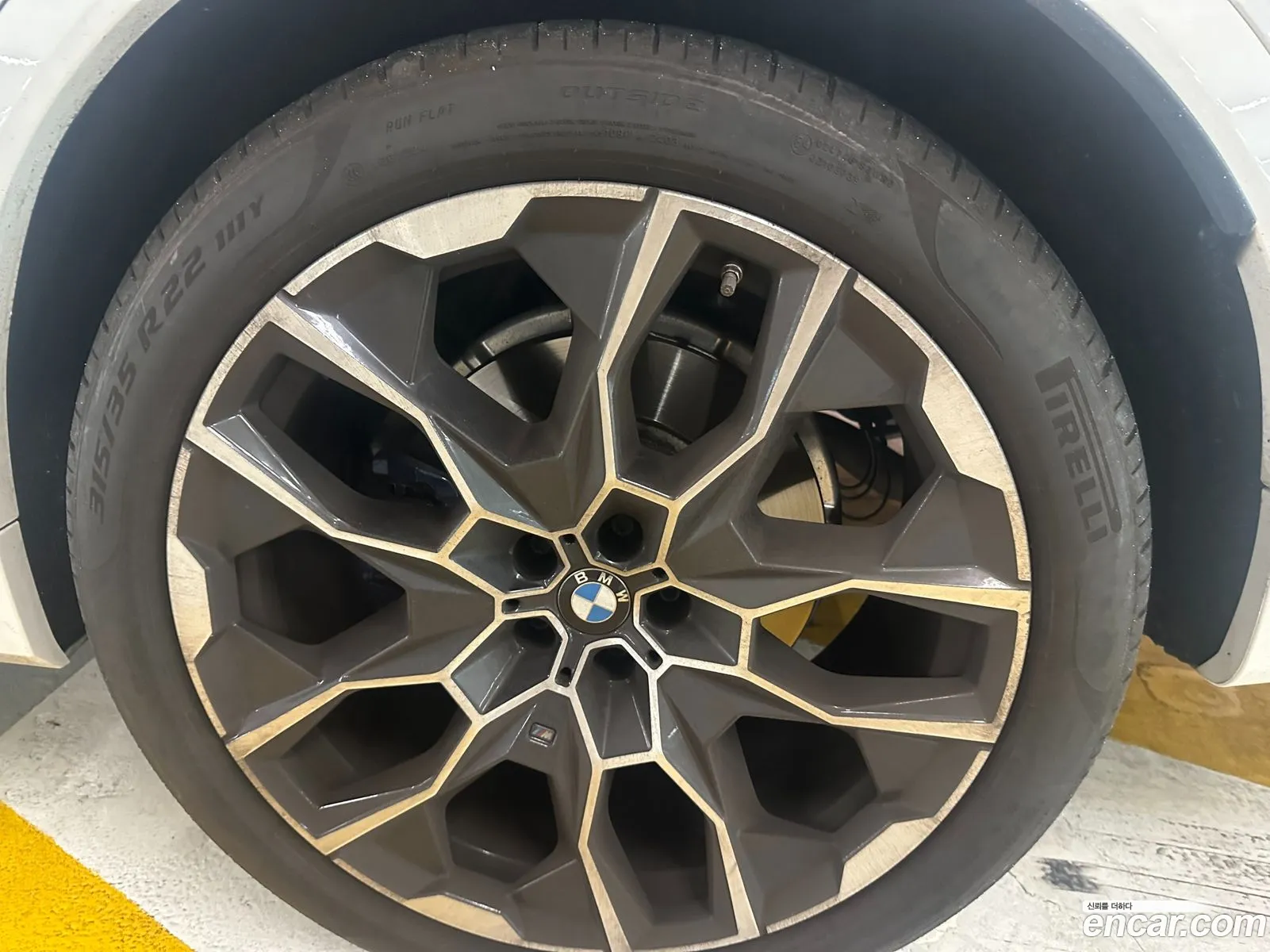 BMW X7 2023 — 6
