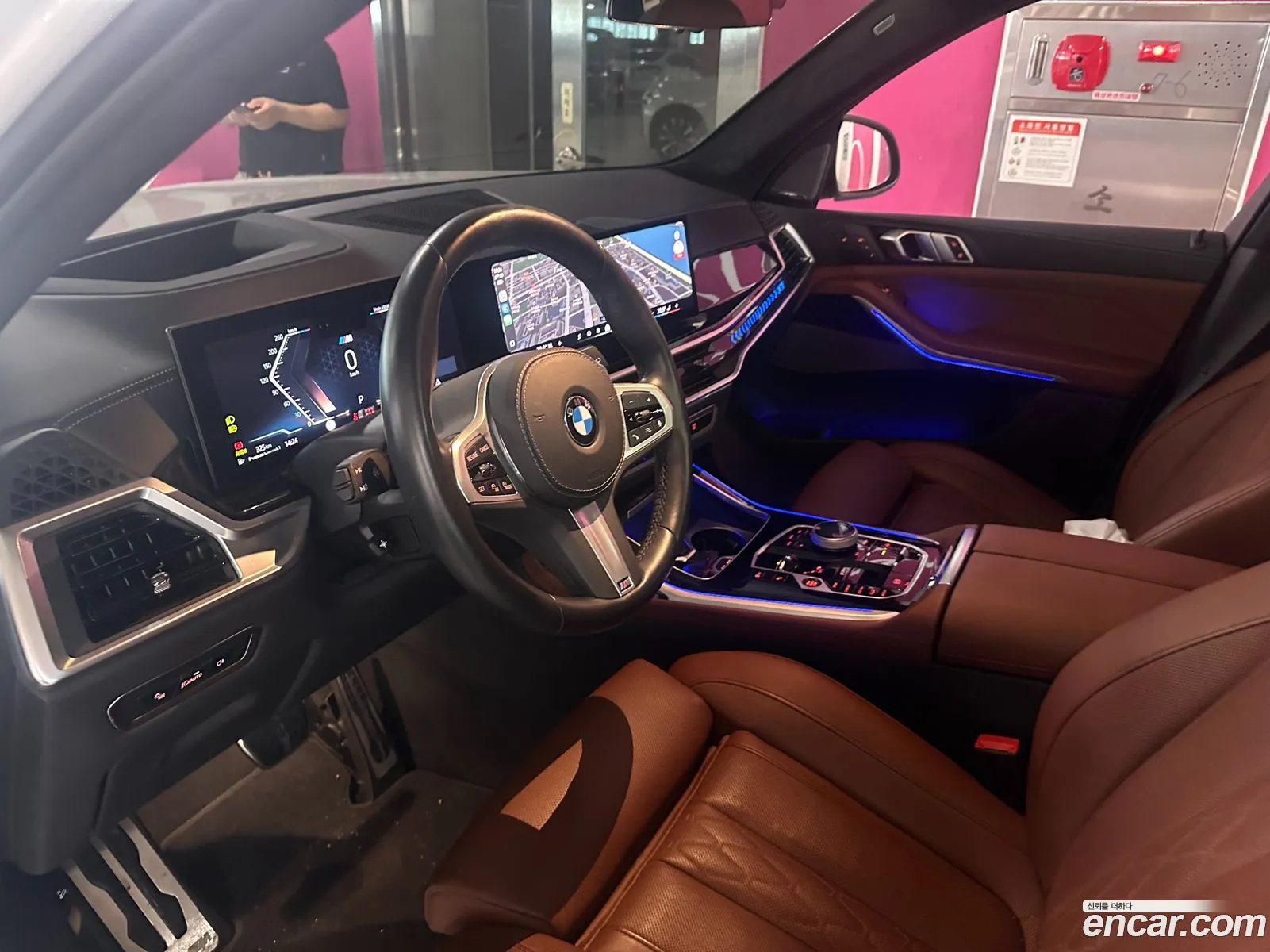 BMW X7 2023 — 11