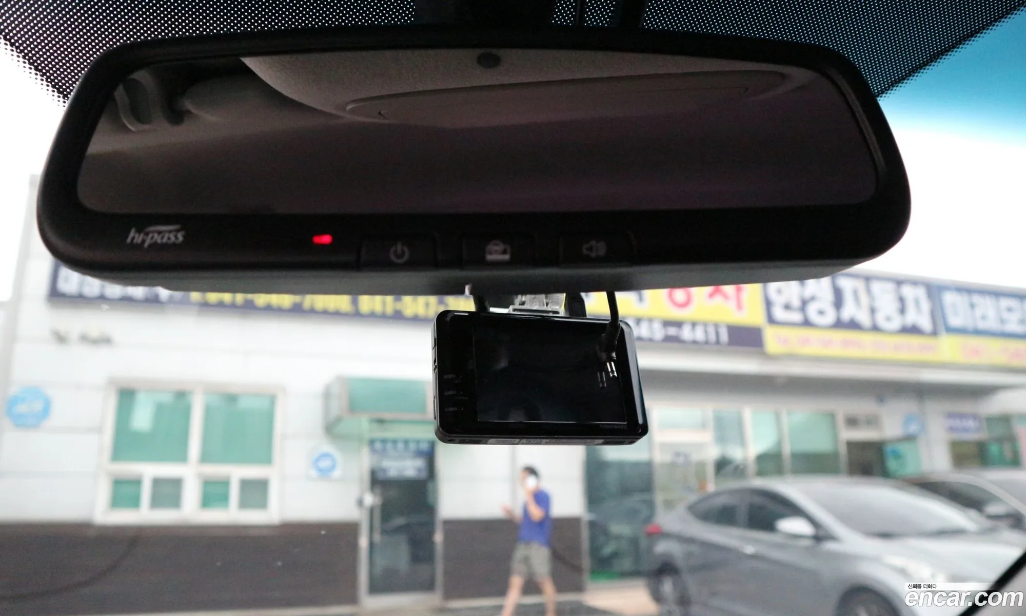 KG Mobility (SsangYong) Tivoli 2015 — 3