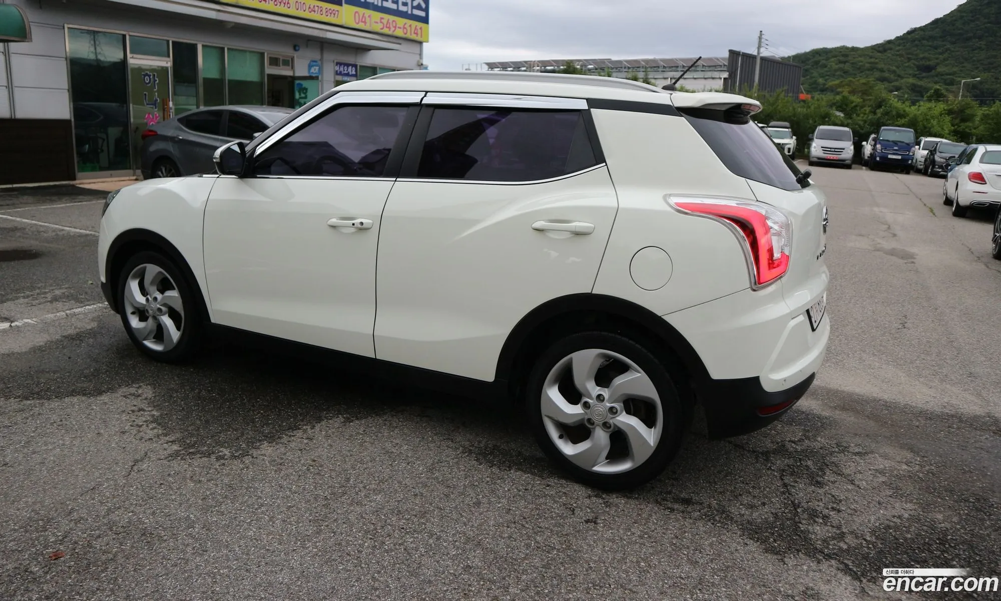 KG Mobility (SsangYong) Tivoli 2015 — 19