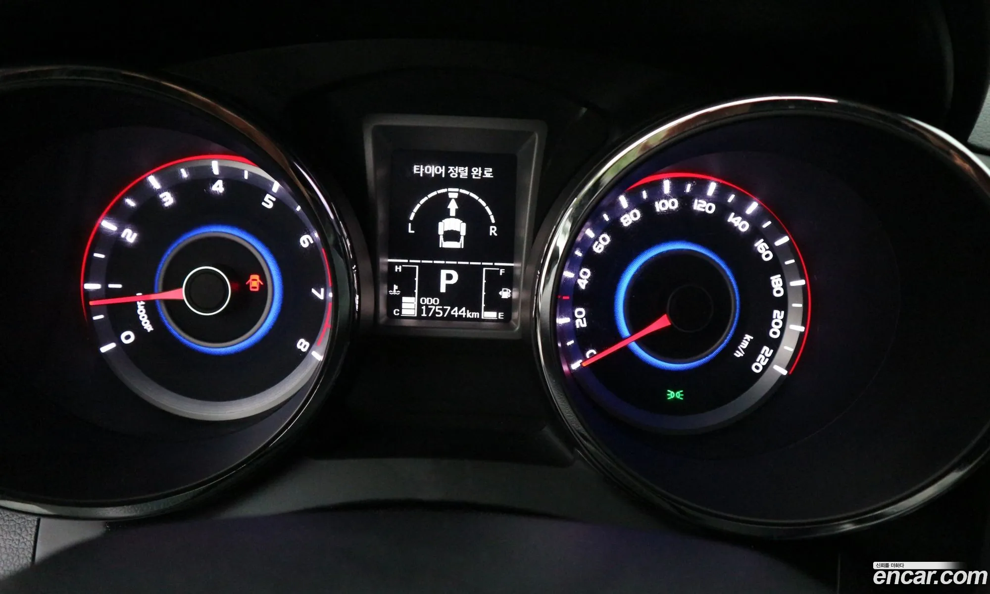 KG Mobility (SsangYong) Tivoli 2015 — 17