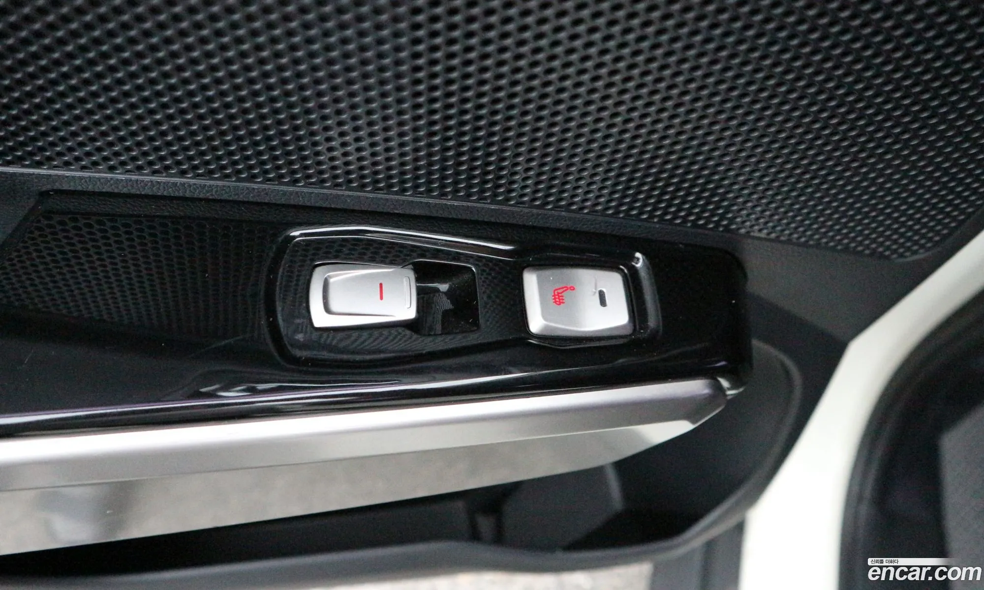KG Mobility (SsangYong) Tivoli 2015 — 20