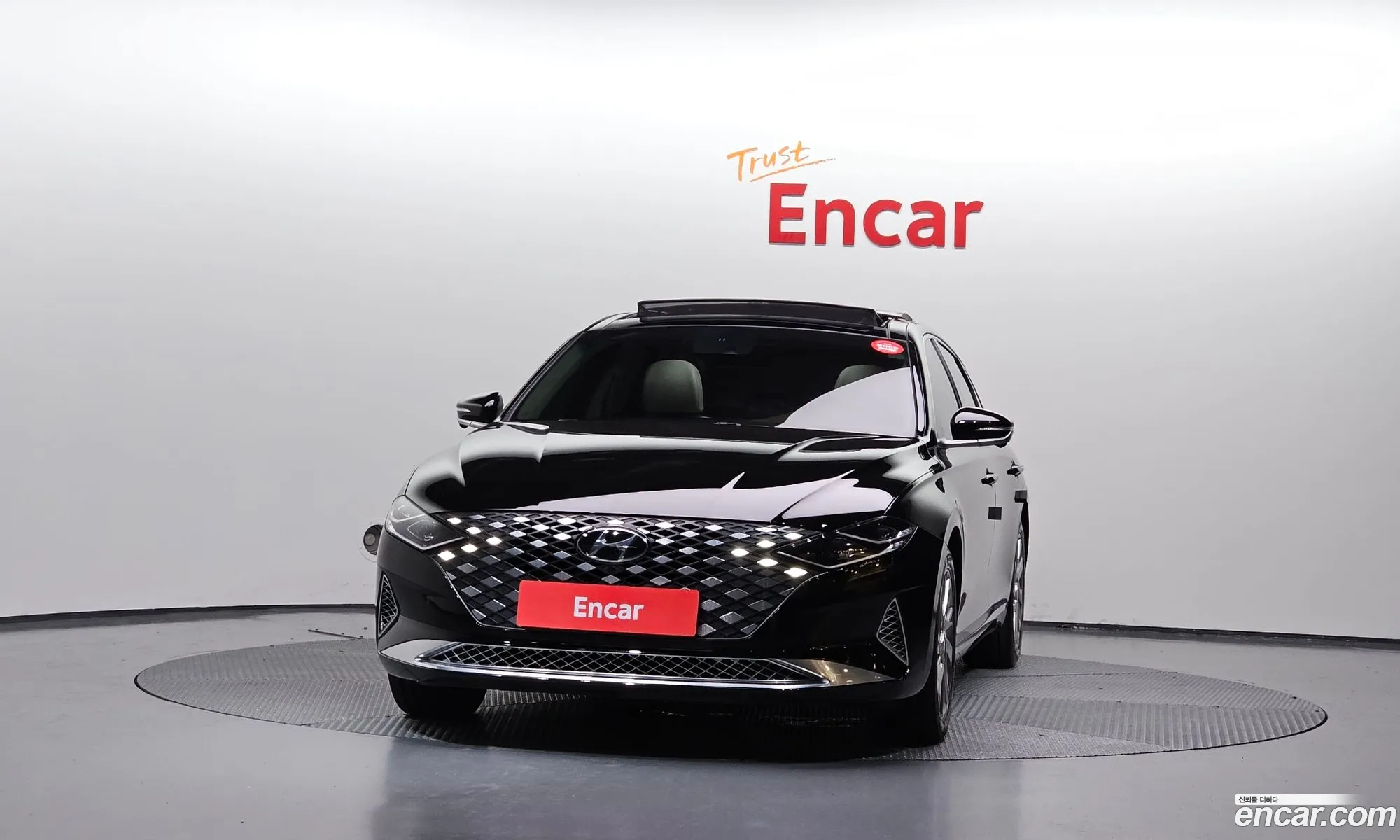 Hyundai Grandeur IG Hybrid 2021 — 3
