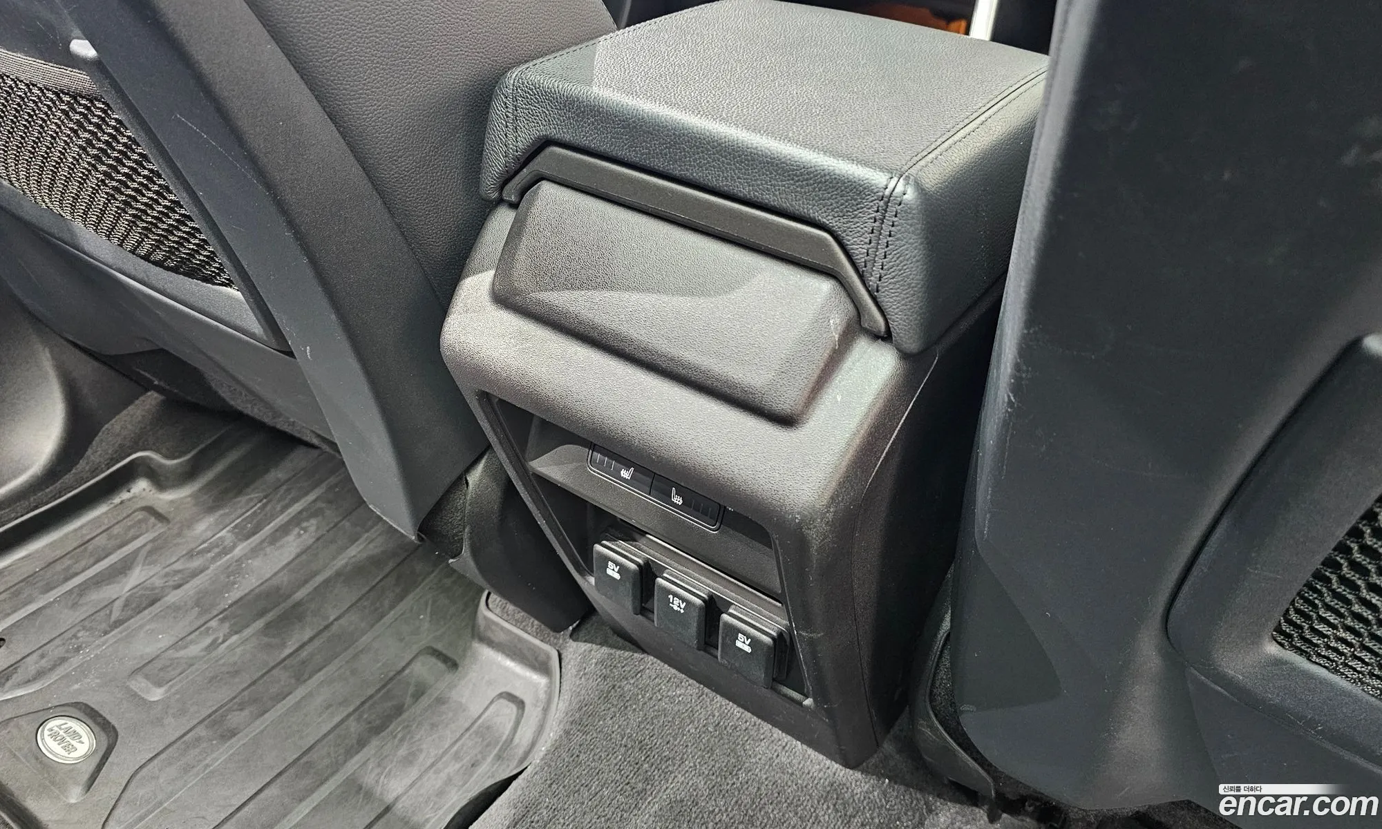 Land Rover Discovery Sport 2016 — 24