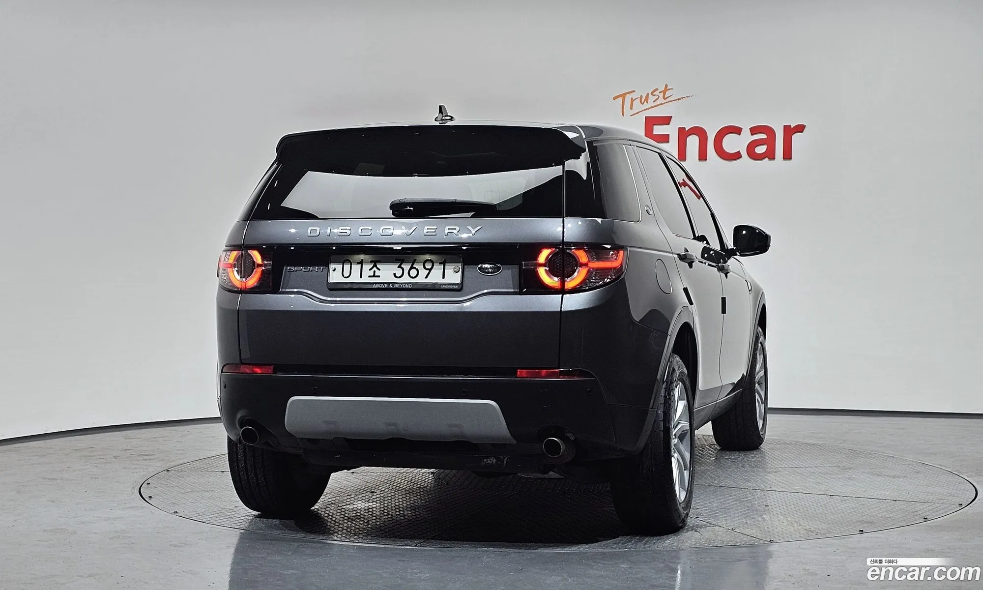 Land Rover Discovery Sport 2016 — 17