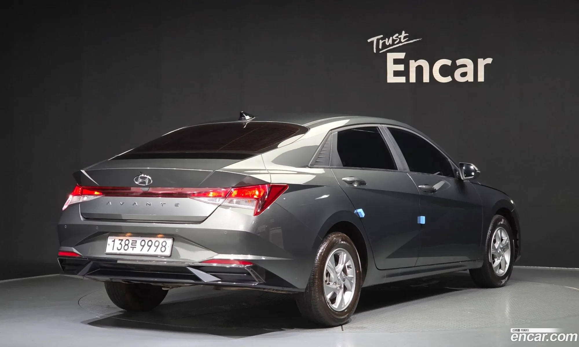 Hyundai Elantra 2022 — 9