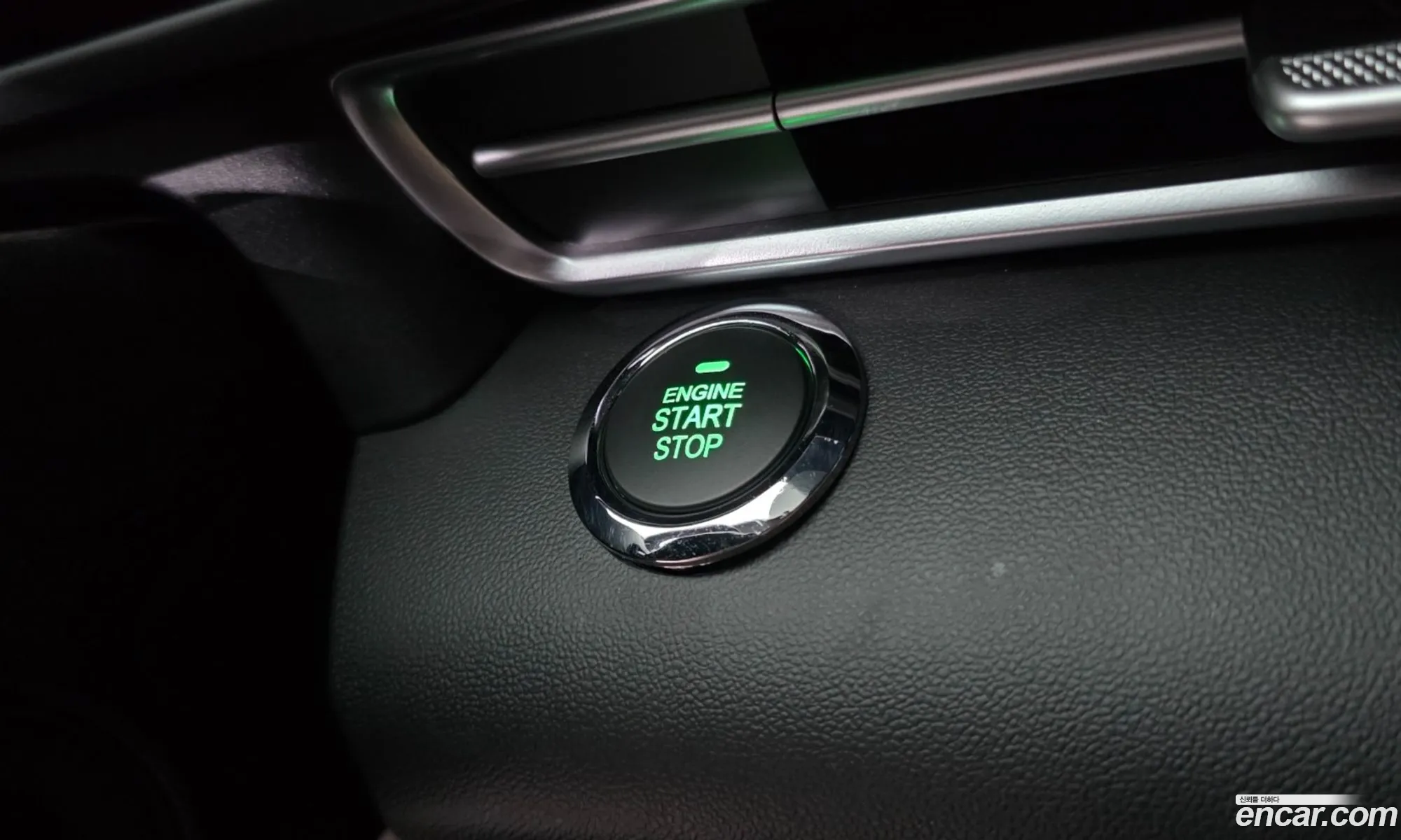 Hyundai Elantra 2022 — 23