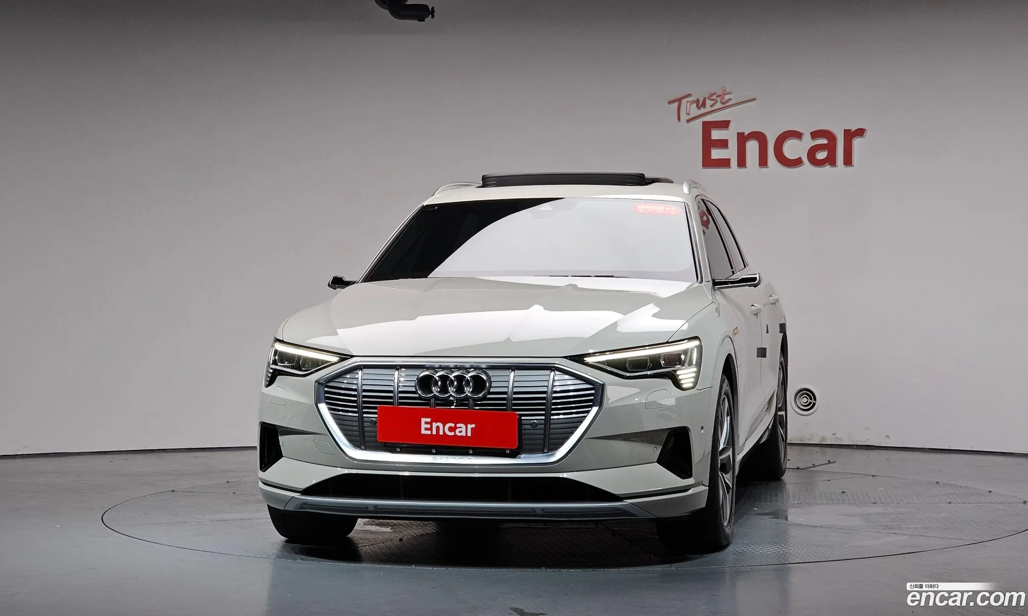 Audi e-tron 2020 WAUZZZGE7LB039595 — 9