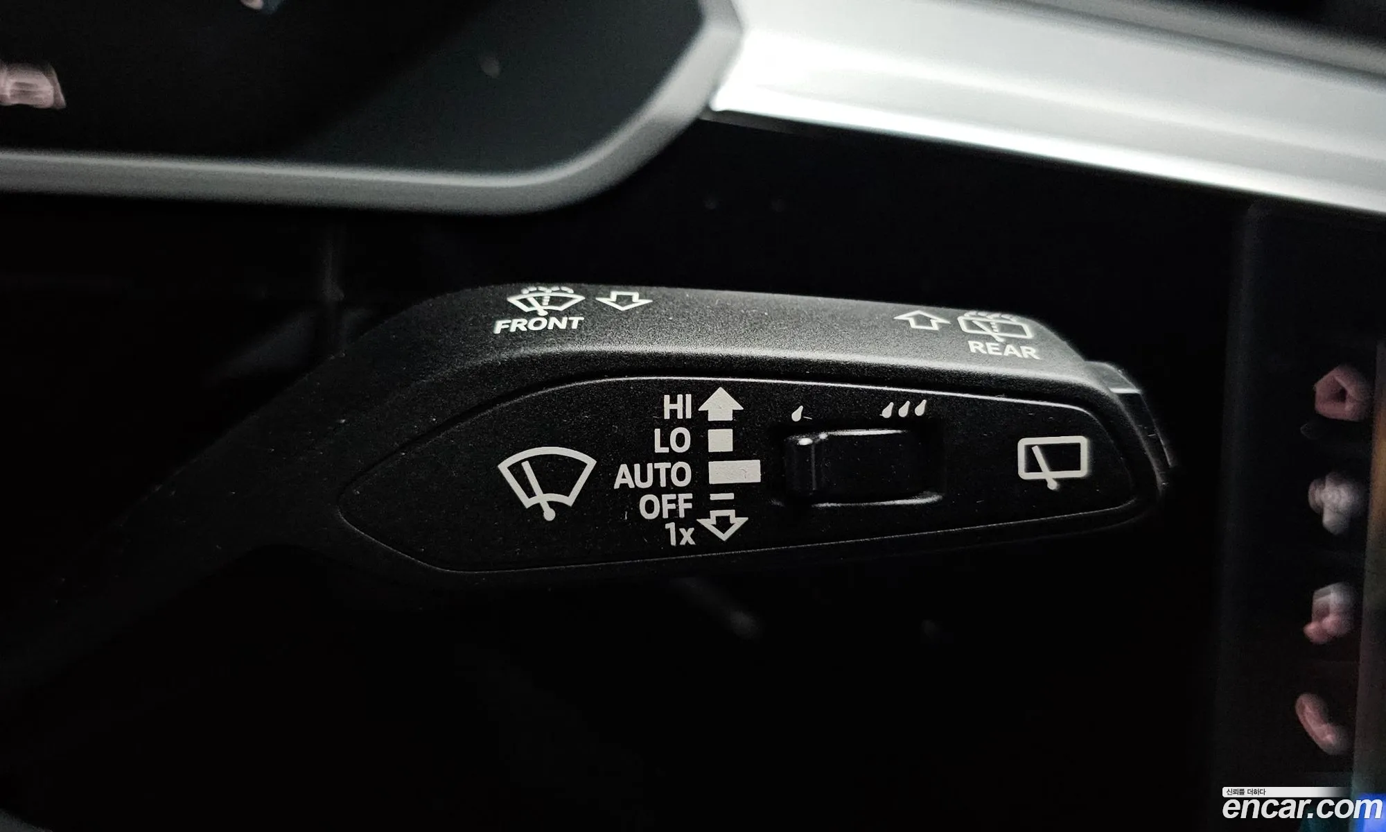 Audi e-tron 2020 WAUZZZGE7LB039595 — 6
