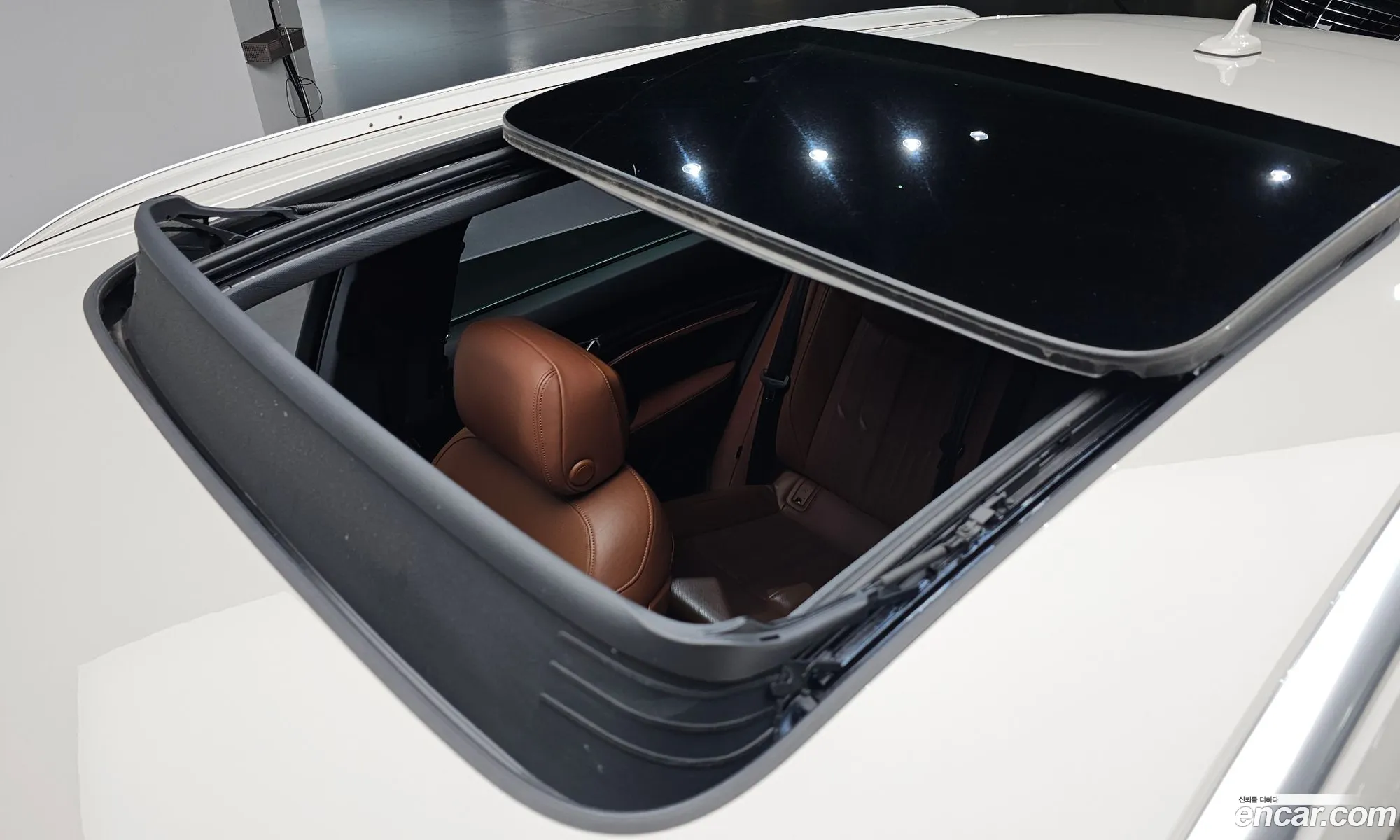 Audi e-tron 2020 WAUZZZGE7LB039595 — 27