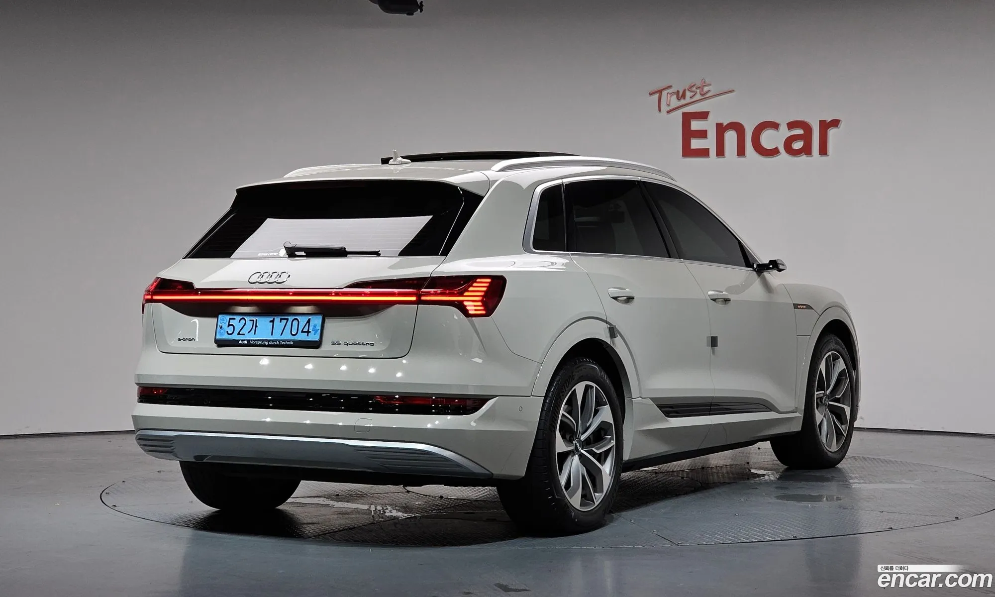 Audi e-tron 2020 WAUZZZGE7LB039595 — 25