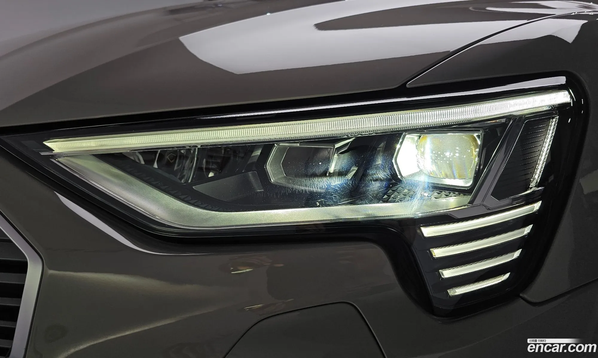 Audi e-tron 2020 WAUZZZGE7LB039595 — 36