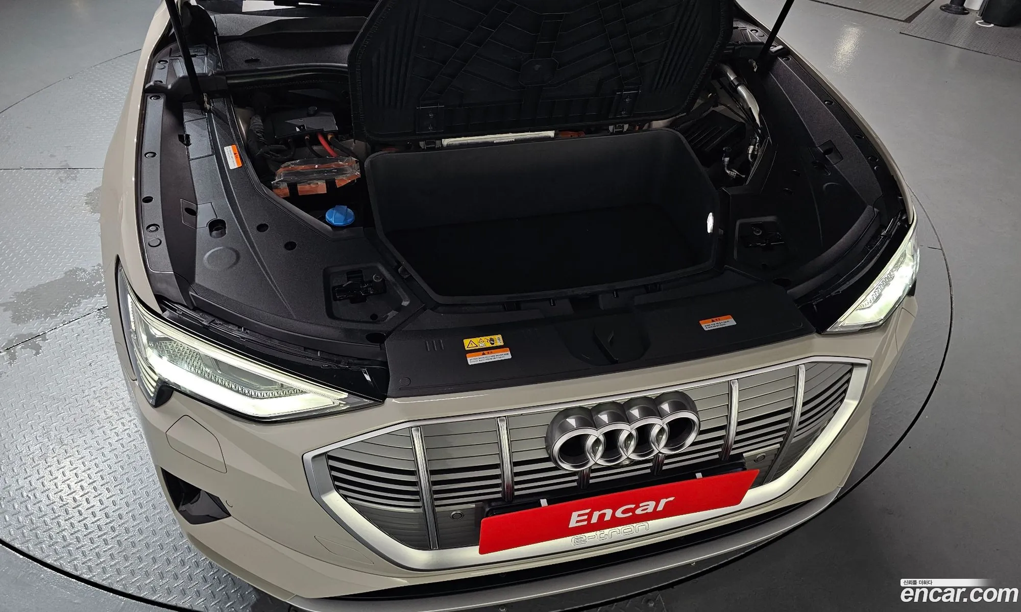 Audi e-tron 2020 WAUZZZGE7LB039595 — 35